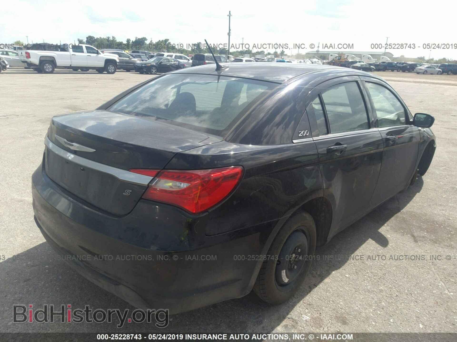 2013 CHRYSLER 200 - VIN: 1C3CCBBB6DN728496 - Photo 4