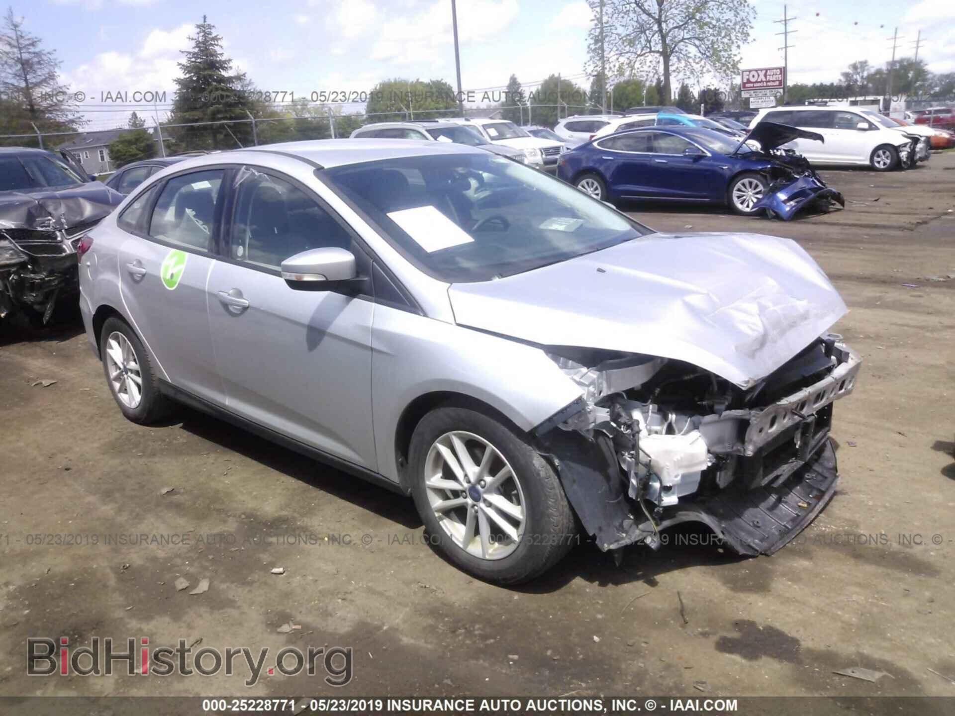 Photo 1FADP3F27HL279955 - FORD FOCUS 2017