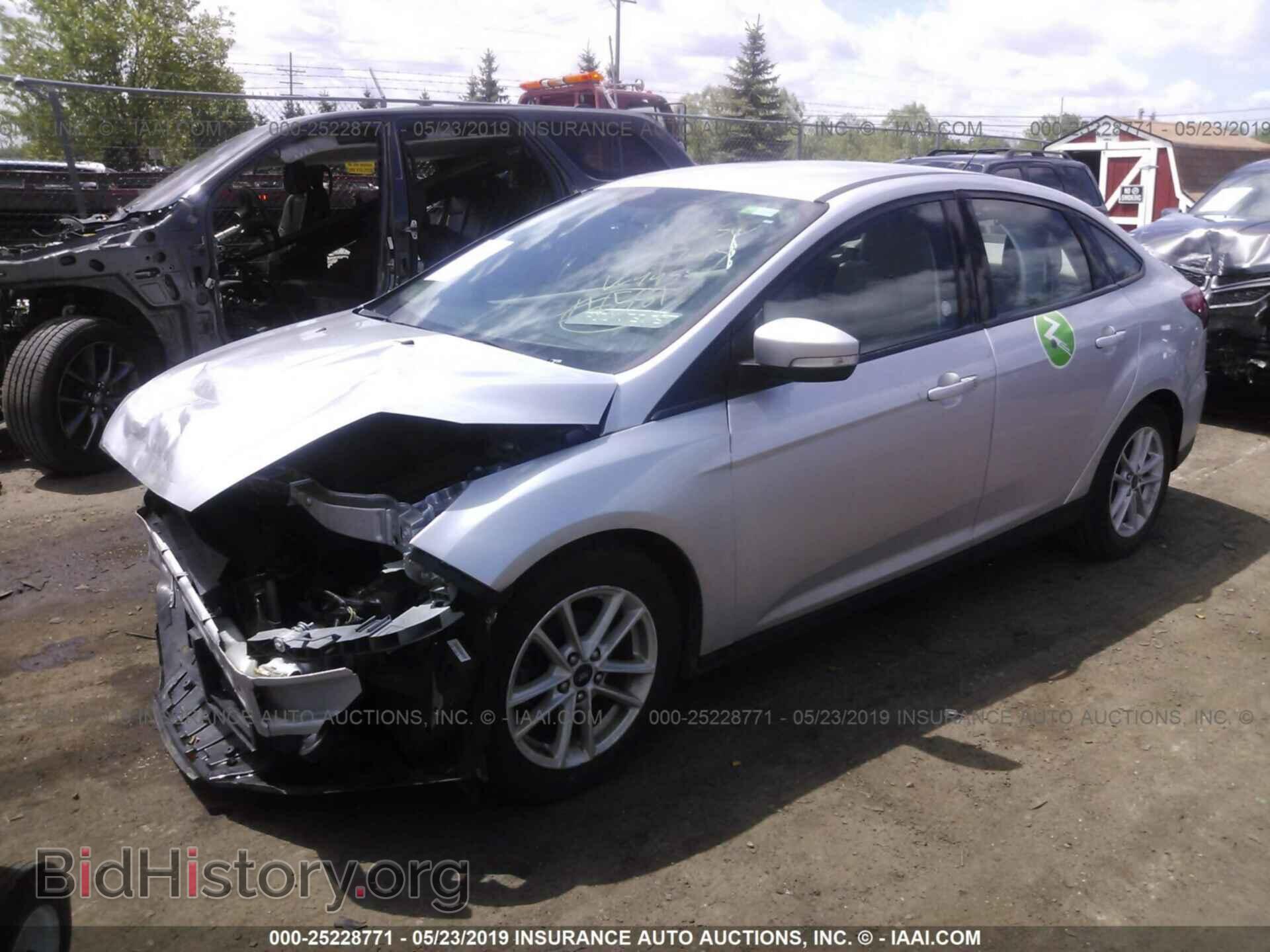 2017 FORD FOCUS - VIN: 1FADP3F27HL279955 - Фото 2