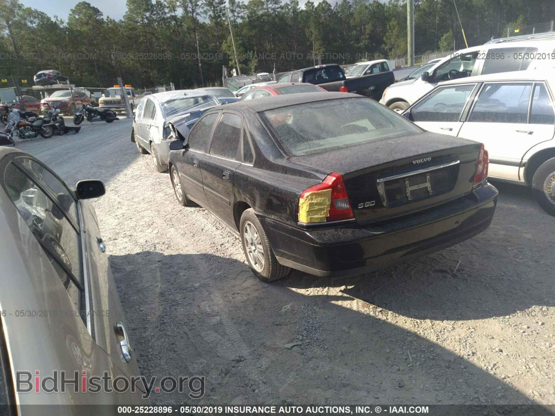 2004 VOLVO S80 - VIN: YV1TS92D141341204 - Фото 3
