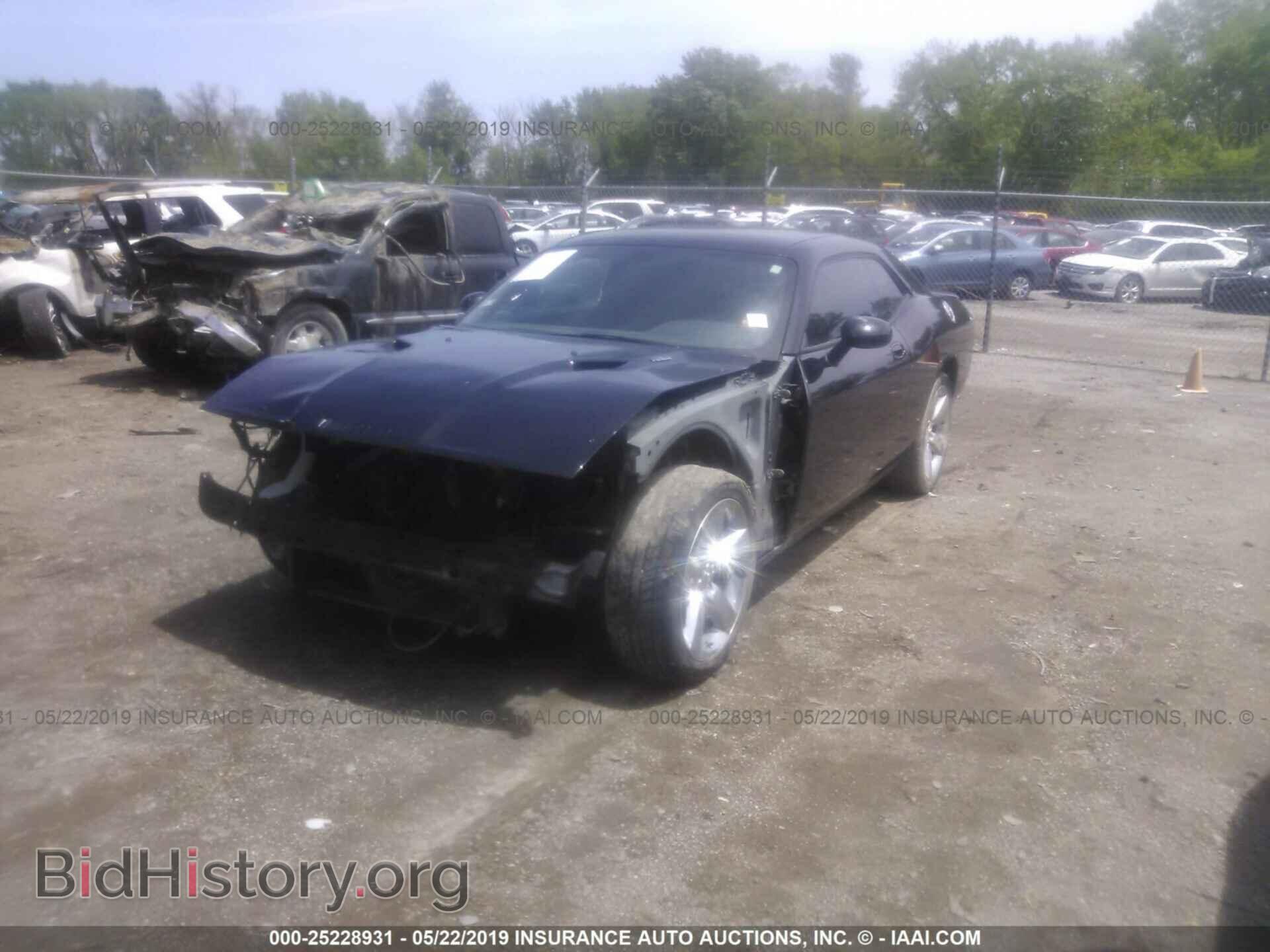 2010 DODGE CHALLENGER - VIN: 2B3CJ5DT8AH296895 - Photo 2