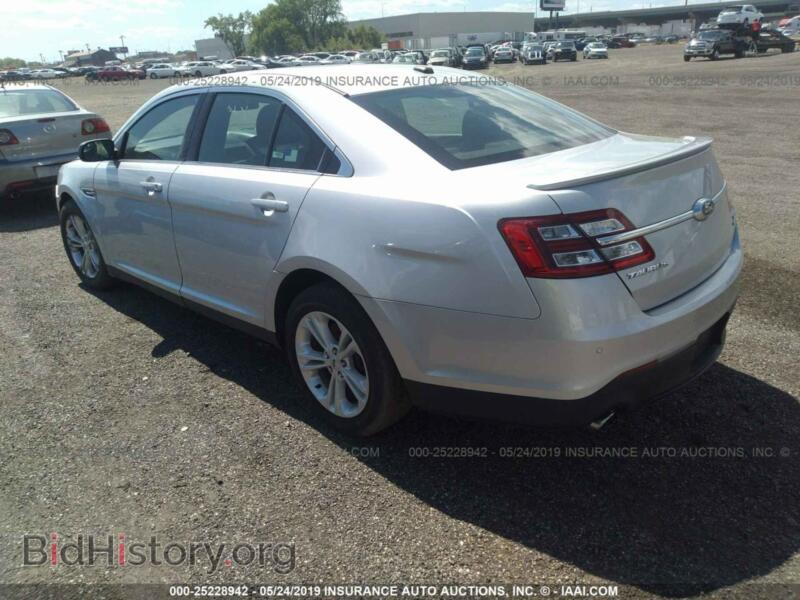 2017 Ford TAURUS (VIN 1FAHP2E83HG130307) — photo 3 of 10