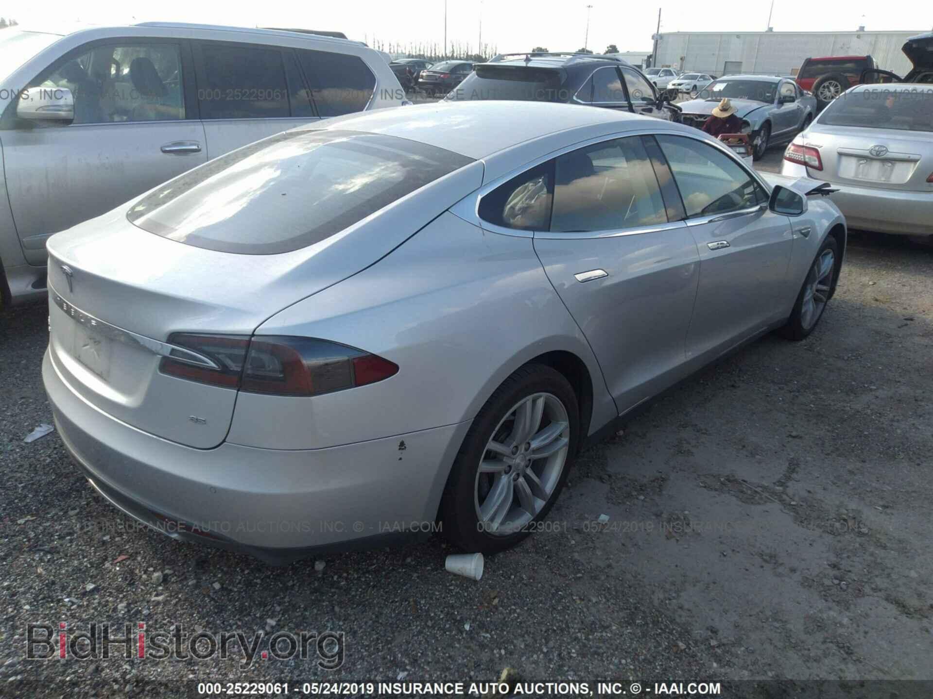 2014 TESLA MODEL S - VIN: 5YJSA1H19EFP43368 - Photo 4