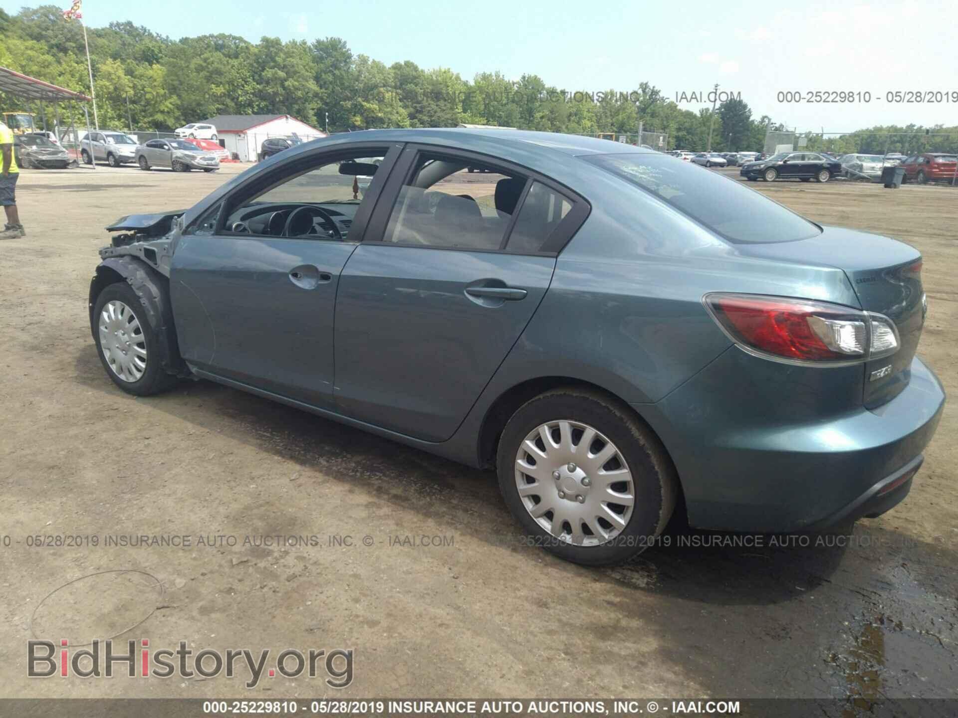 2011 MAZDA 3 - VIN: JM1BL1UG9B1463216 - Photo 3