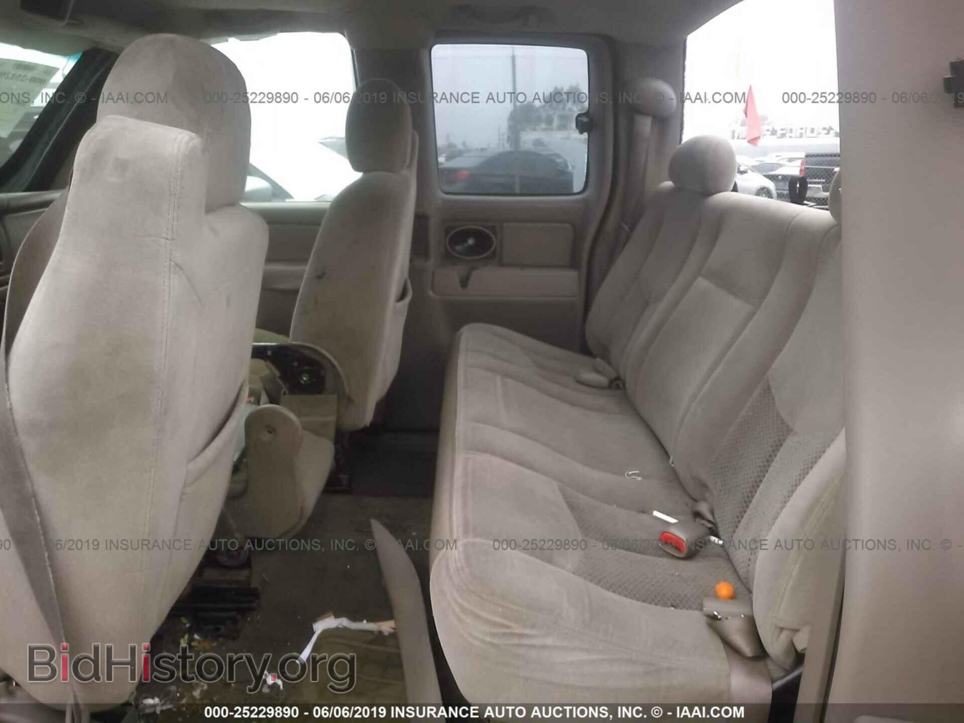 2005 CHEVROLET SILVERADO - VIN: 2GCEC19V251320756 - Фото 8