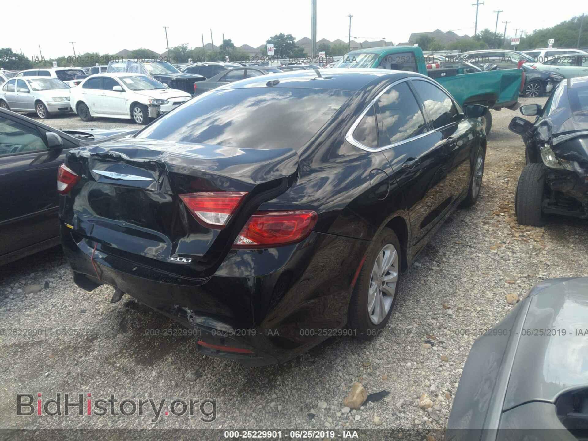 2016 CHRYSLER 200 - VIN: 1C3CCCAB9GN152897 - Фото 4