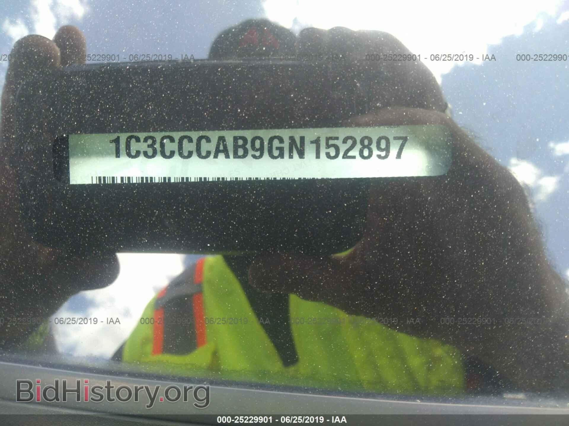 2016 CHRYSLER 200 - VIN: 1C3CCCAB9GN152897 - Фото 9