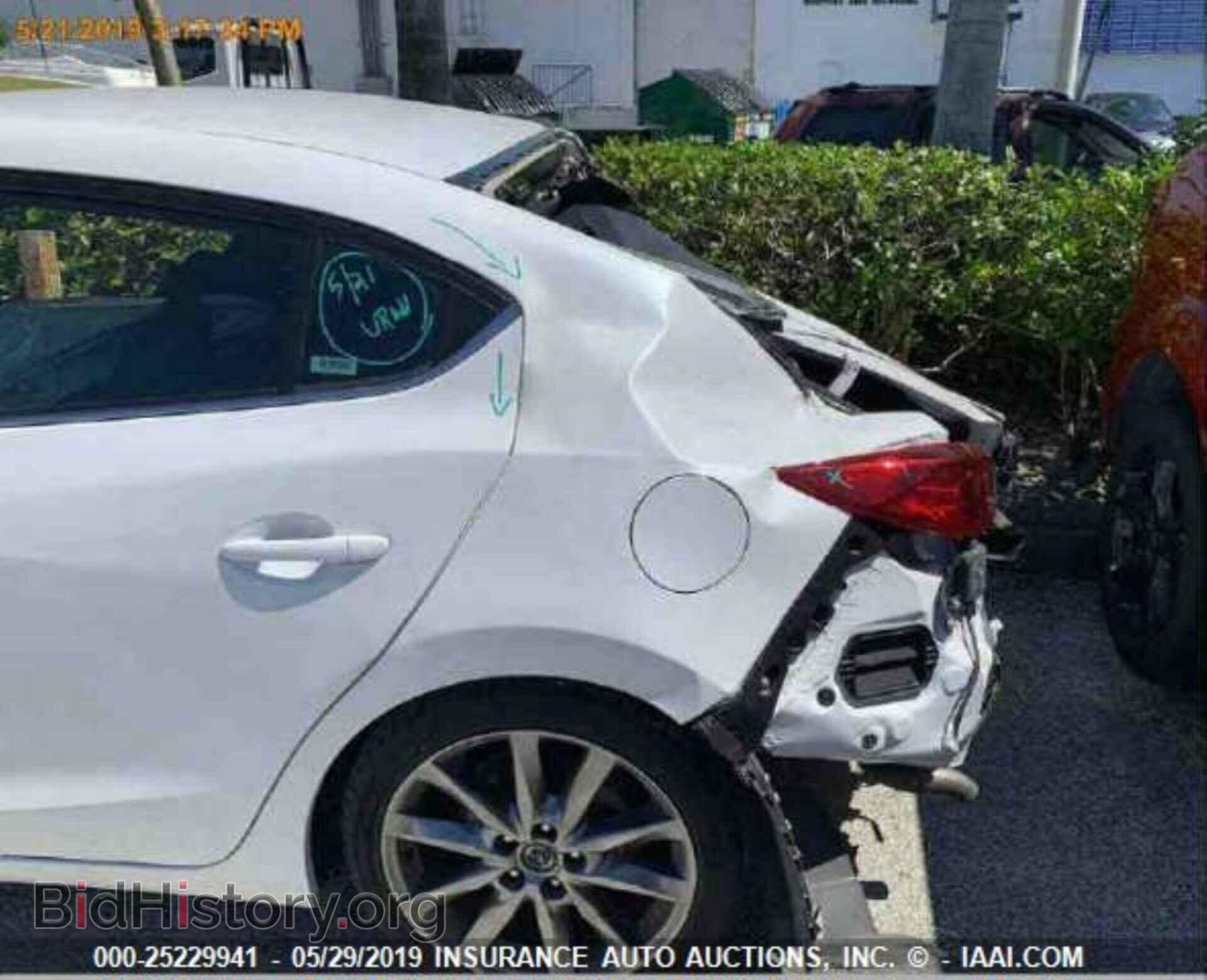 2018 MAZDA 3 - VIN: 3MZBN1V32JM183822 - Фото 9