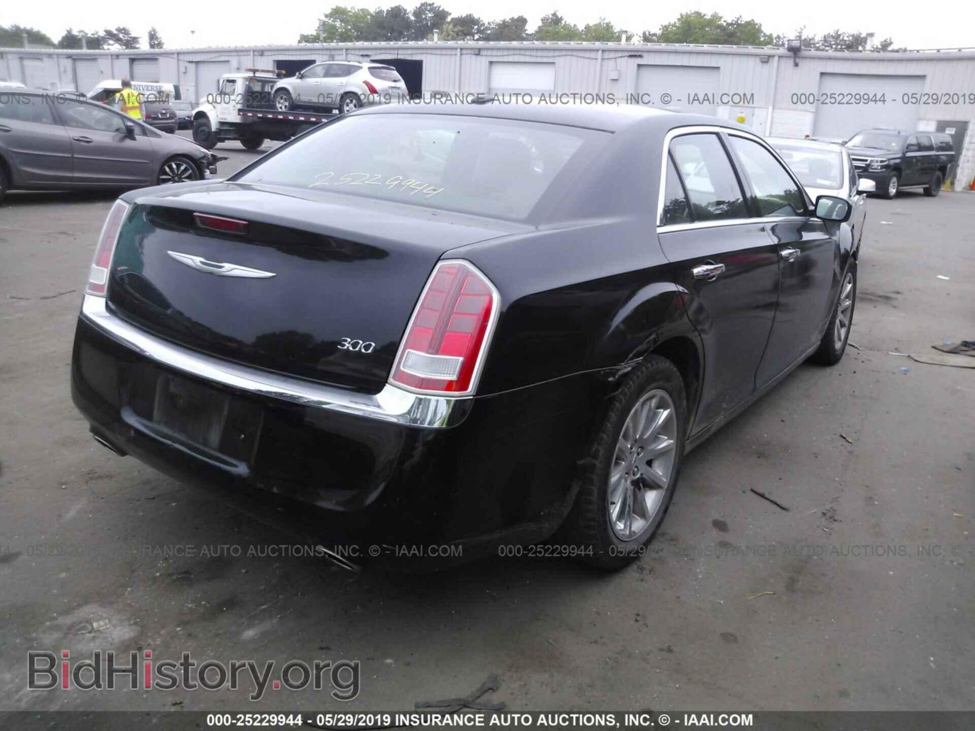 2012 CHRYSLER 300 - VIN: 2C3CCACG0CH226952 - Фото 4