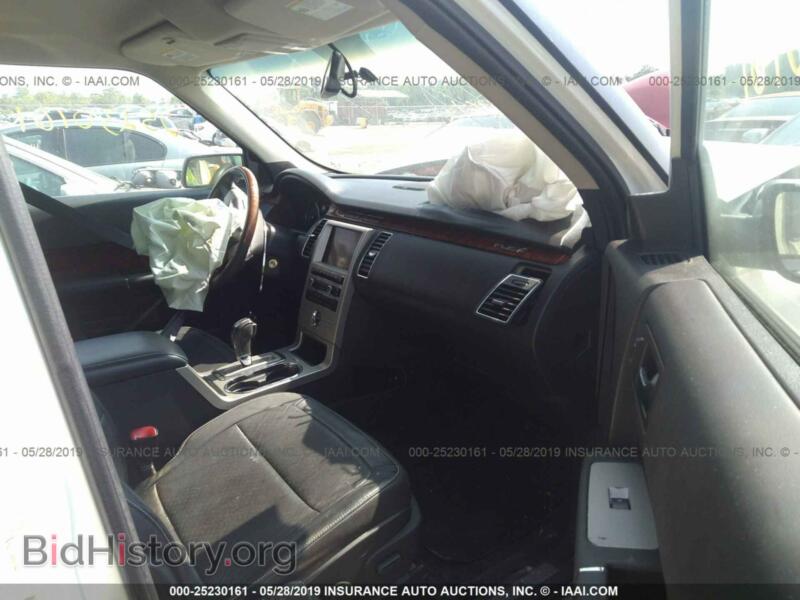 2011 Ford FLEX (VIN 2FMGK5DC5BBD35939) — photo 5 of 10