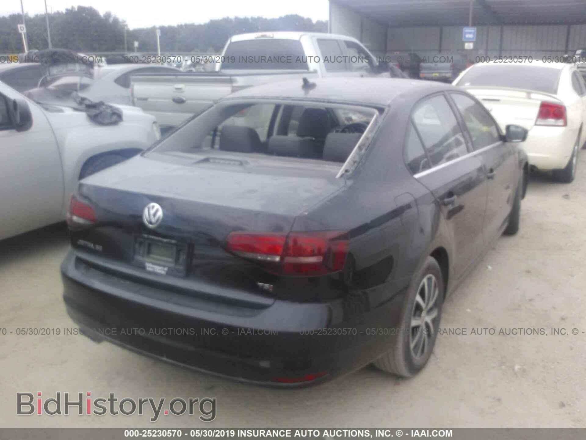2017 VOLKSWAGEN JETTA - VIN: 3VWDB7AJ7HM376373 - Фото 4