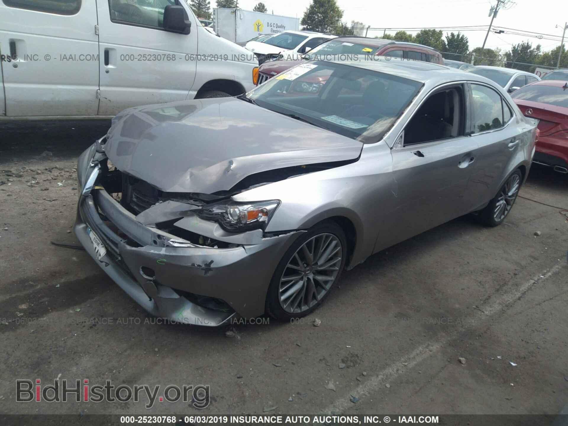 2014 LEXUS IS - VIN: JTHBF1D28E5012723 - Photo 2