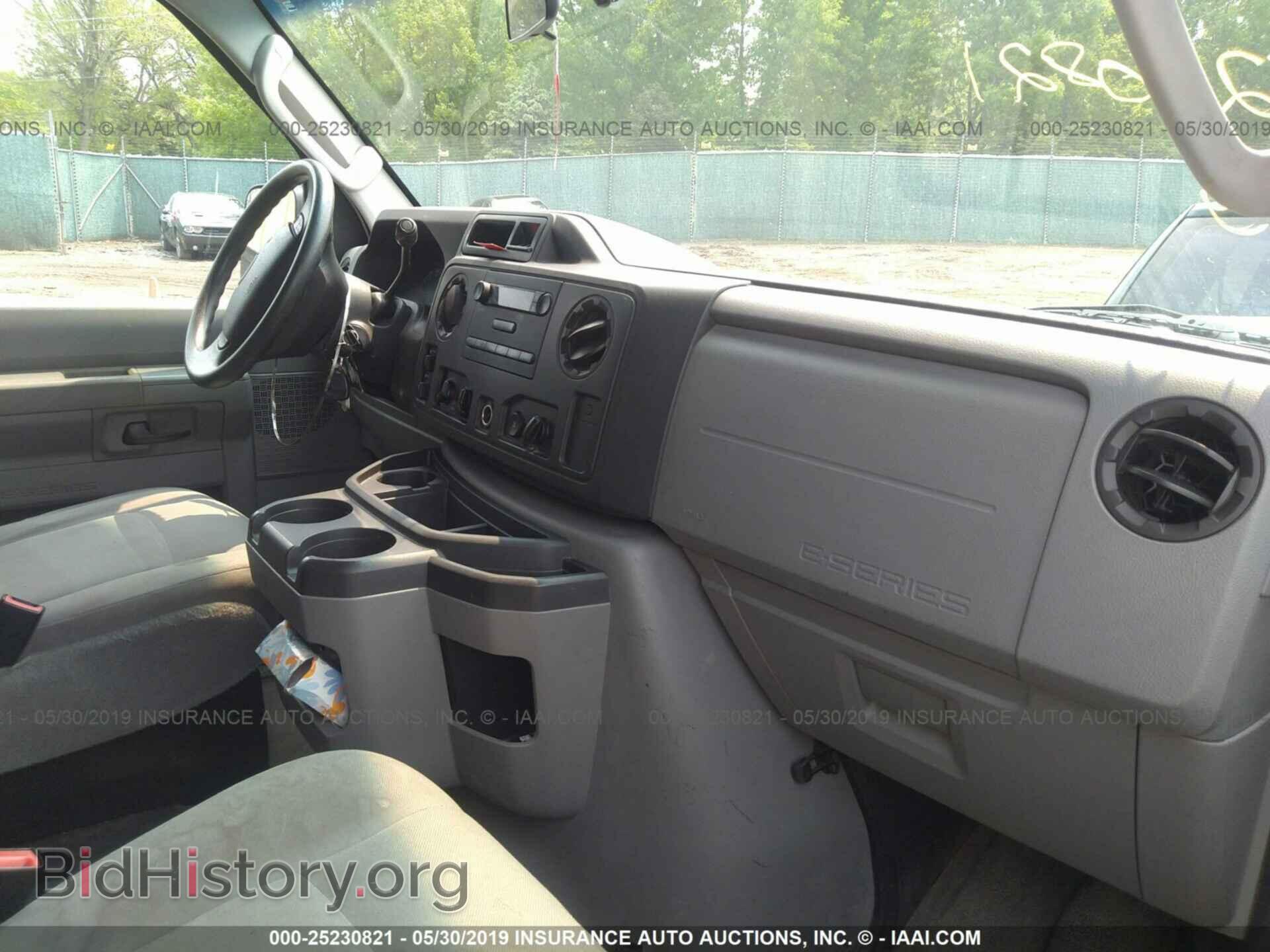 2011 FORD ECONOLINE - VIN: 1FBSS3BLXBDA45099 - Фото 5