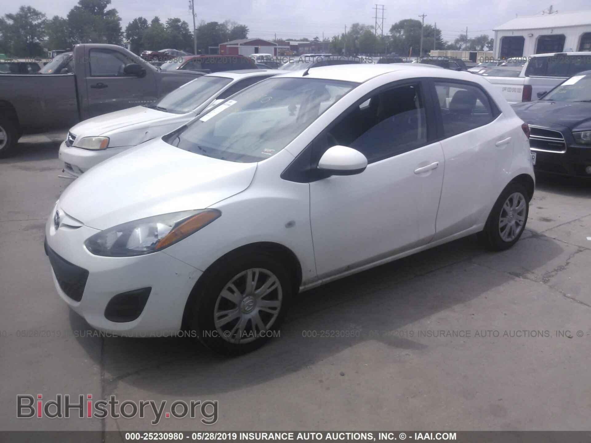 2012 MAZDA MAZDA2 - VIN: JM1DE1KY2C0149705 - Photo 2