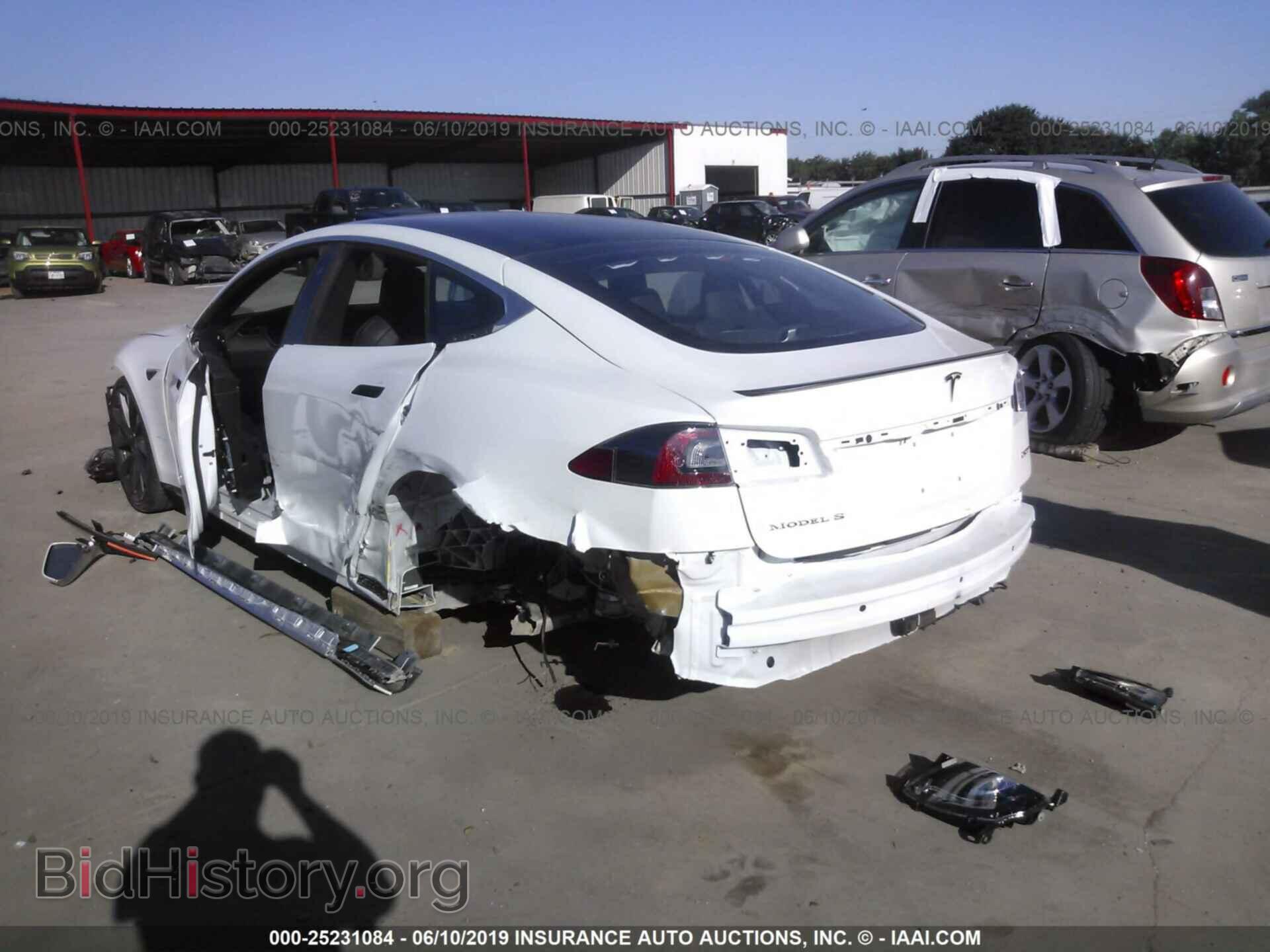 2019 TESLA MODEL S - VIN: 5YJSA1E42KF303888 - Photo 3