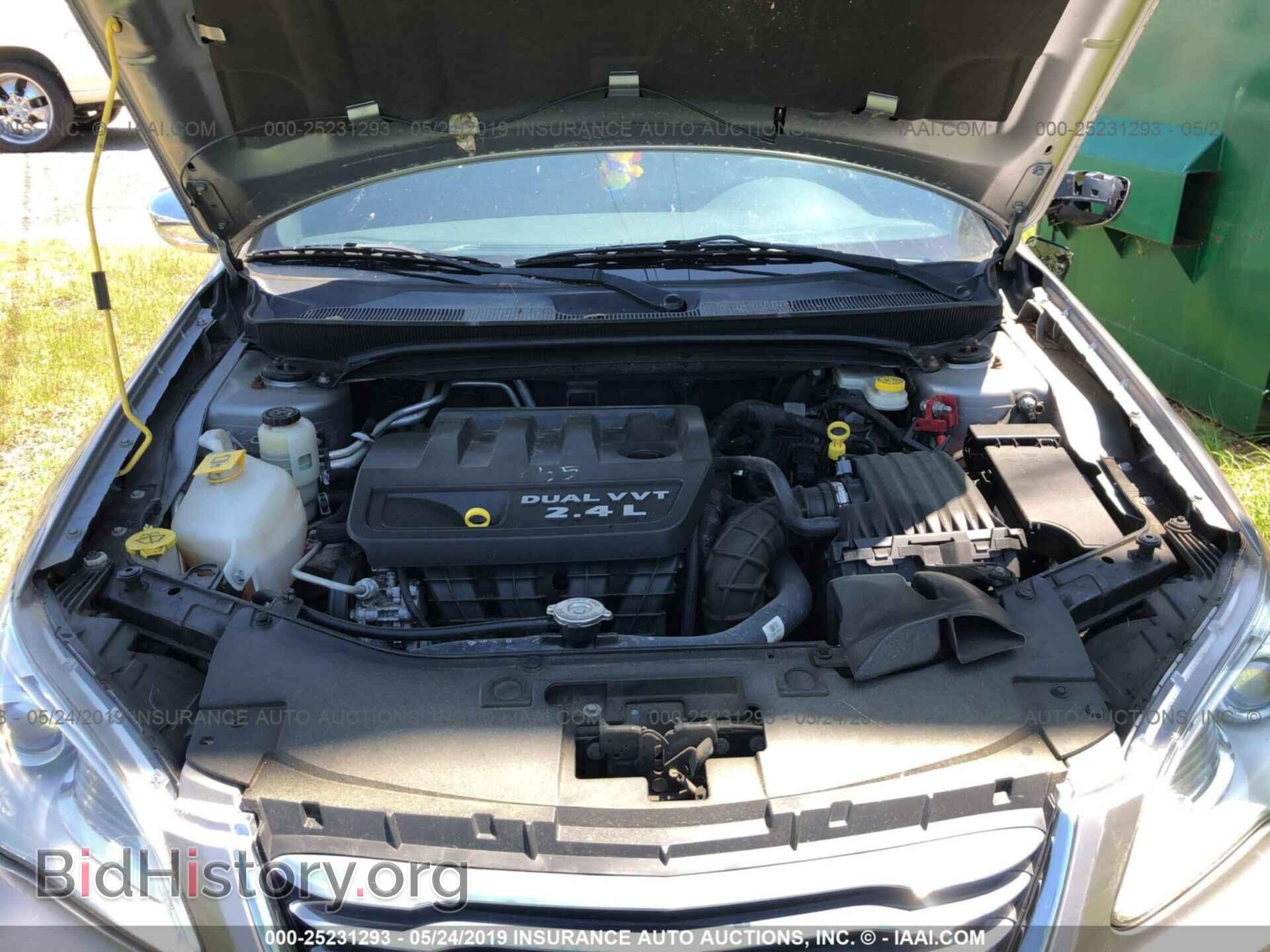 2013 CHRYSLER 200 - VIN: 1C3CCBBB8DN557556 - Photo 10