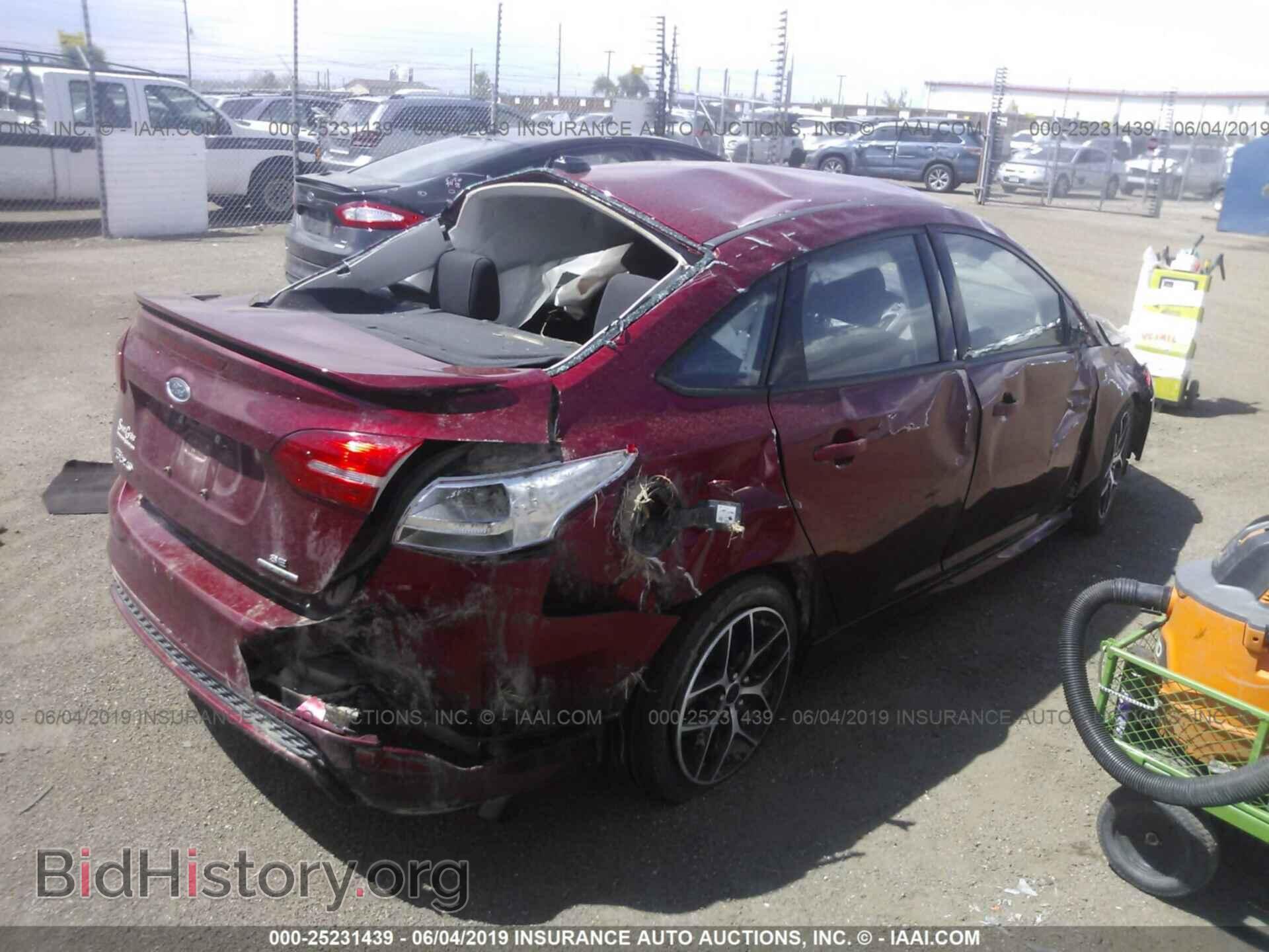 2016 FORD FOCUS - VIN: 1FADP3F28GL267988 - Photo 4