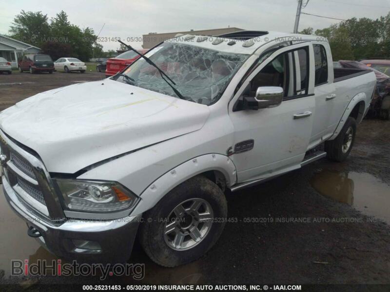 2013 RAM 2500 (VIN 3C6UR5GL4DG547561) — photo 2 of 10