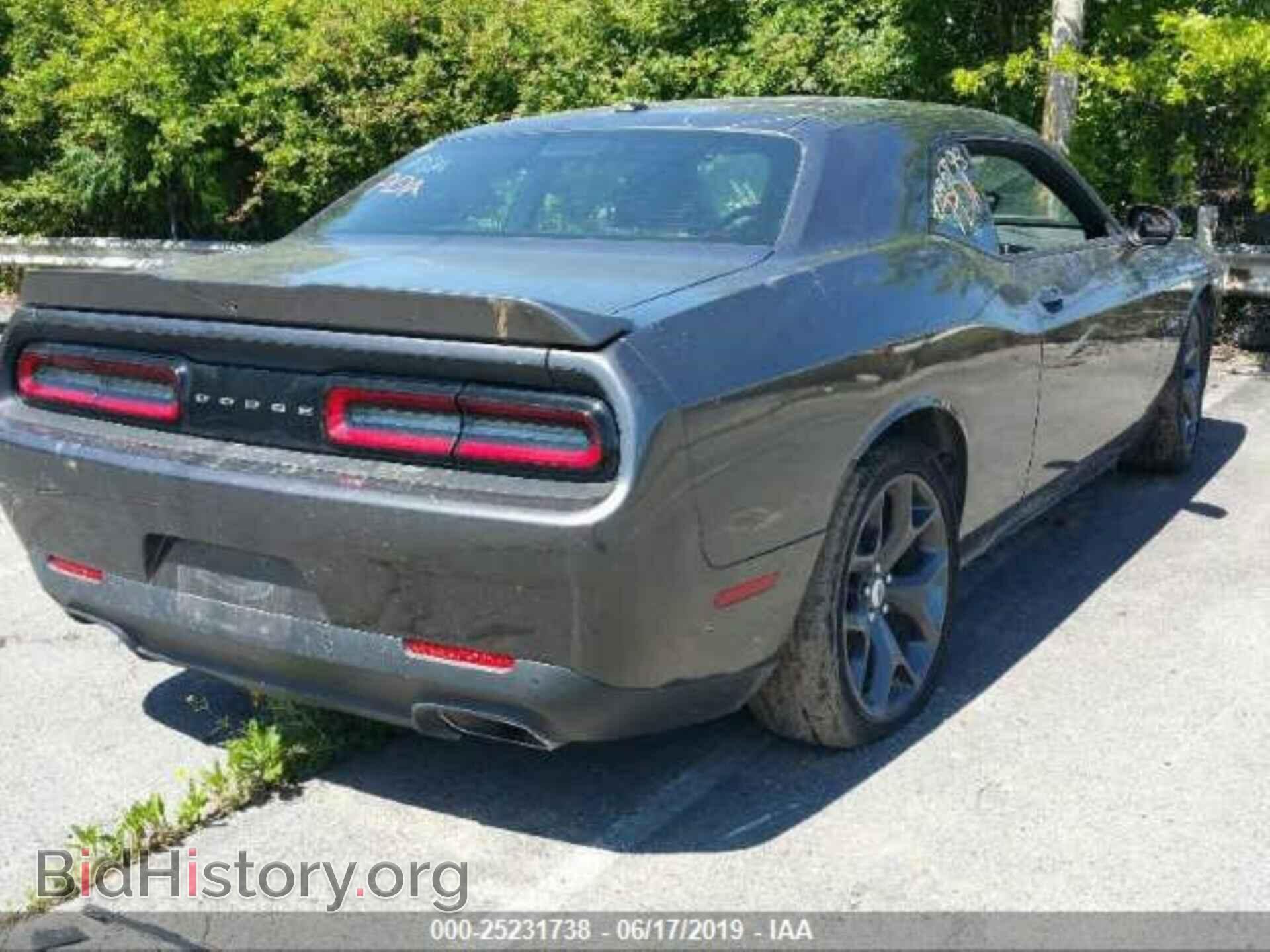 2019 DODGE CHALLENGER - VIN: 2C3CDZBT2KH573854 - Photo 2