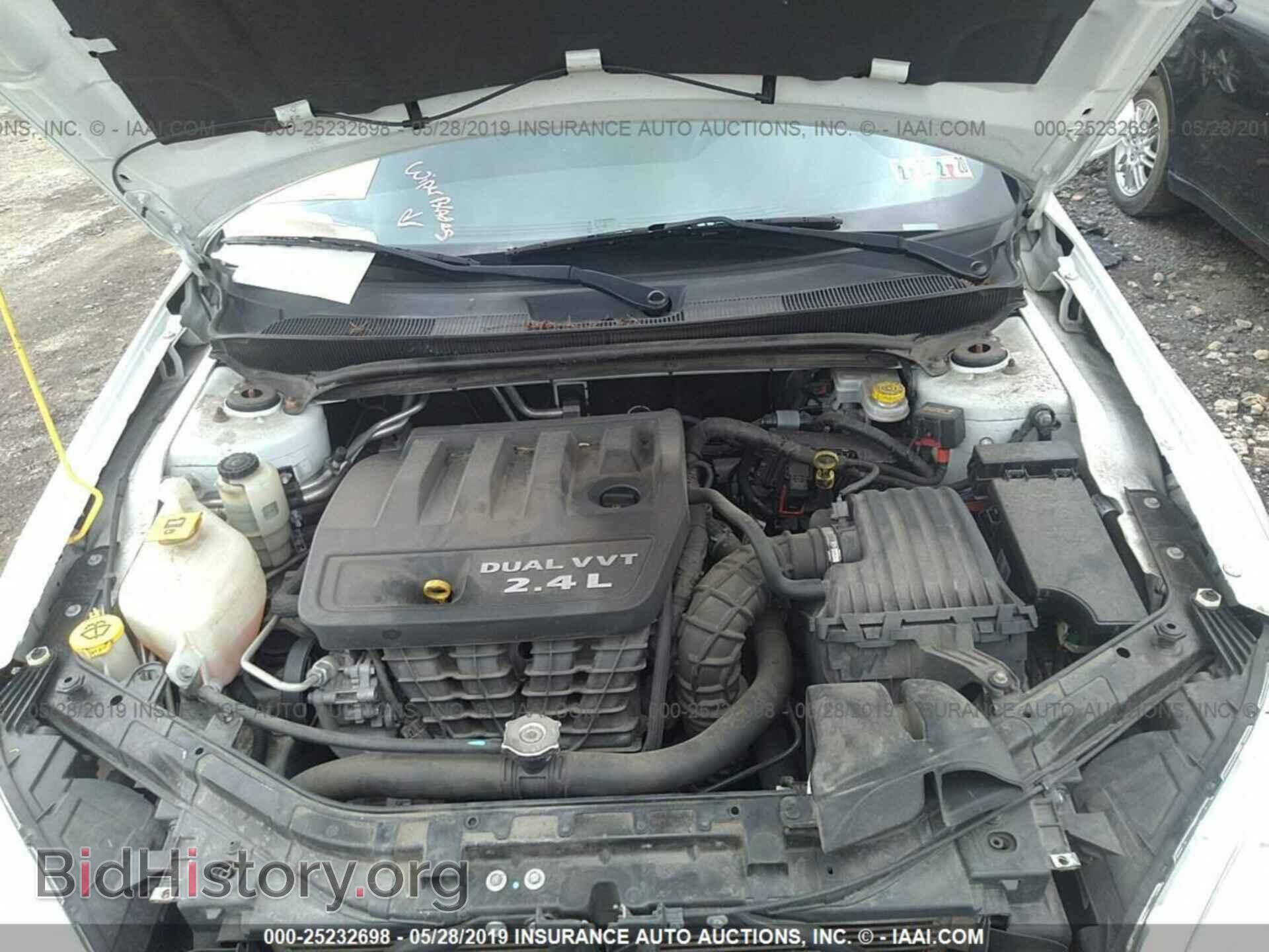2013 CHRYSLER 200 - VIN: 1C3CCBAB0DN569024 - Photo 10