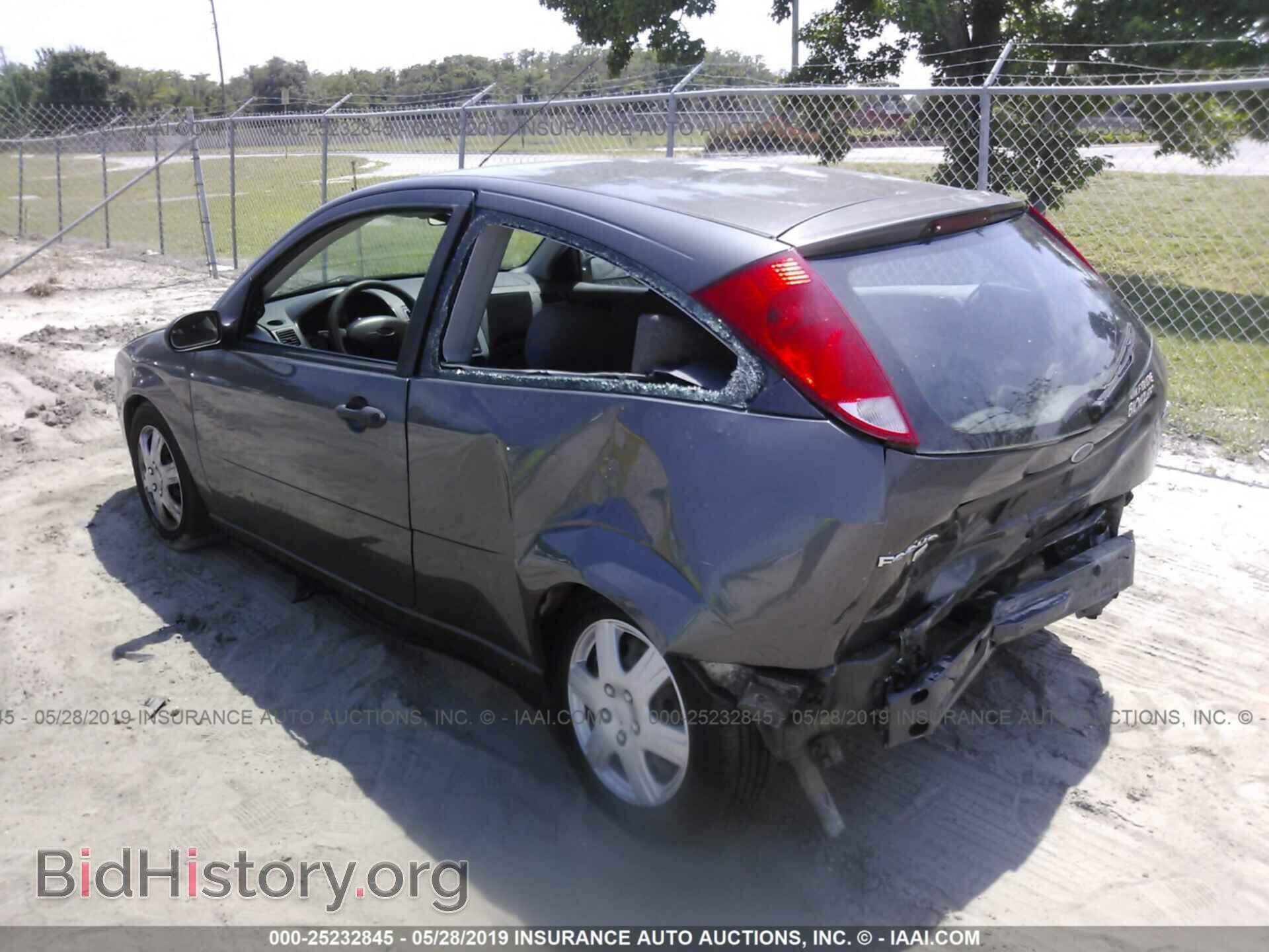 2005 FORD FOCUS - VIN: 3FAFP31N95R146797 - Фото 3
