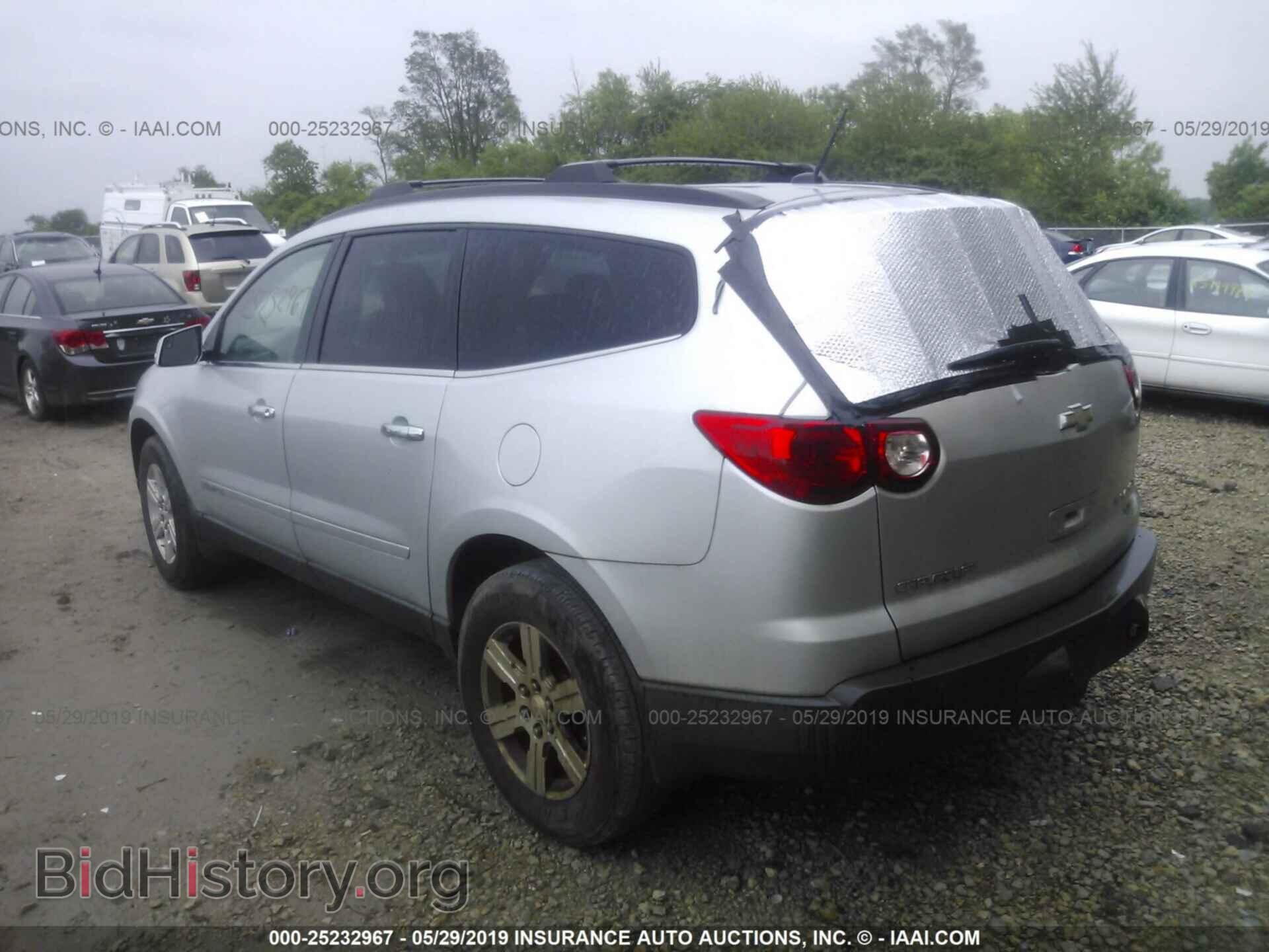 2009 CHEVROLET TRAVERSE - VIN: 1GNER23D69S103583 - Фото 3