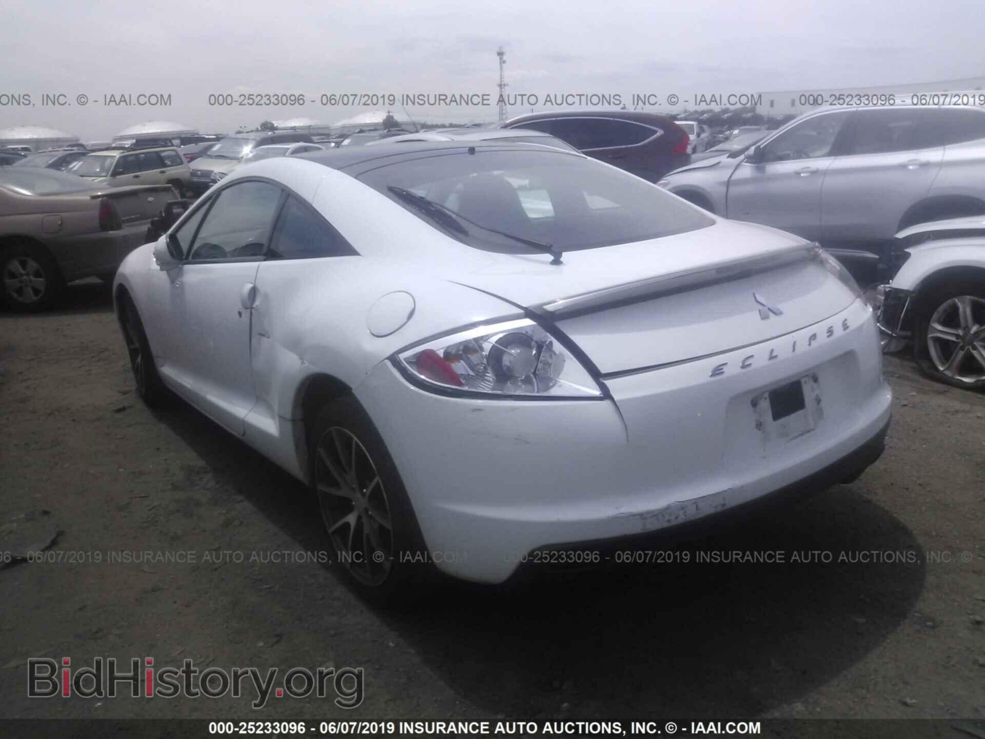 2011 MITSUBISHI ECLIPSE - VIN: 4A31K5DF4BE007028 - Фото 3