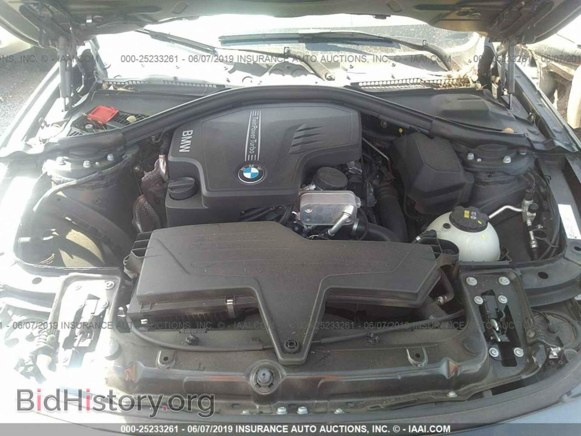2016 BMW 320 - VIN: WBA8A9C58GK616536 - Photo 10
