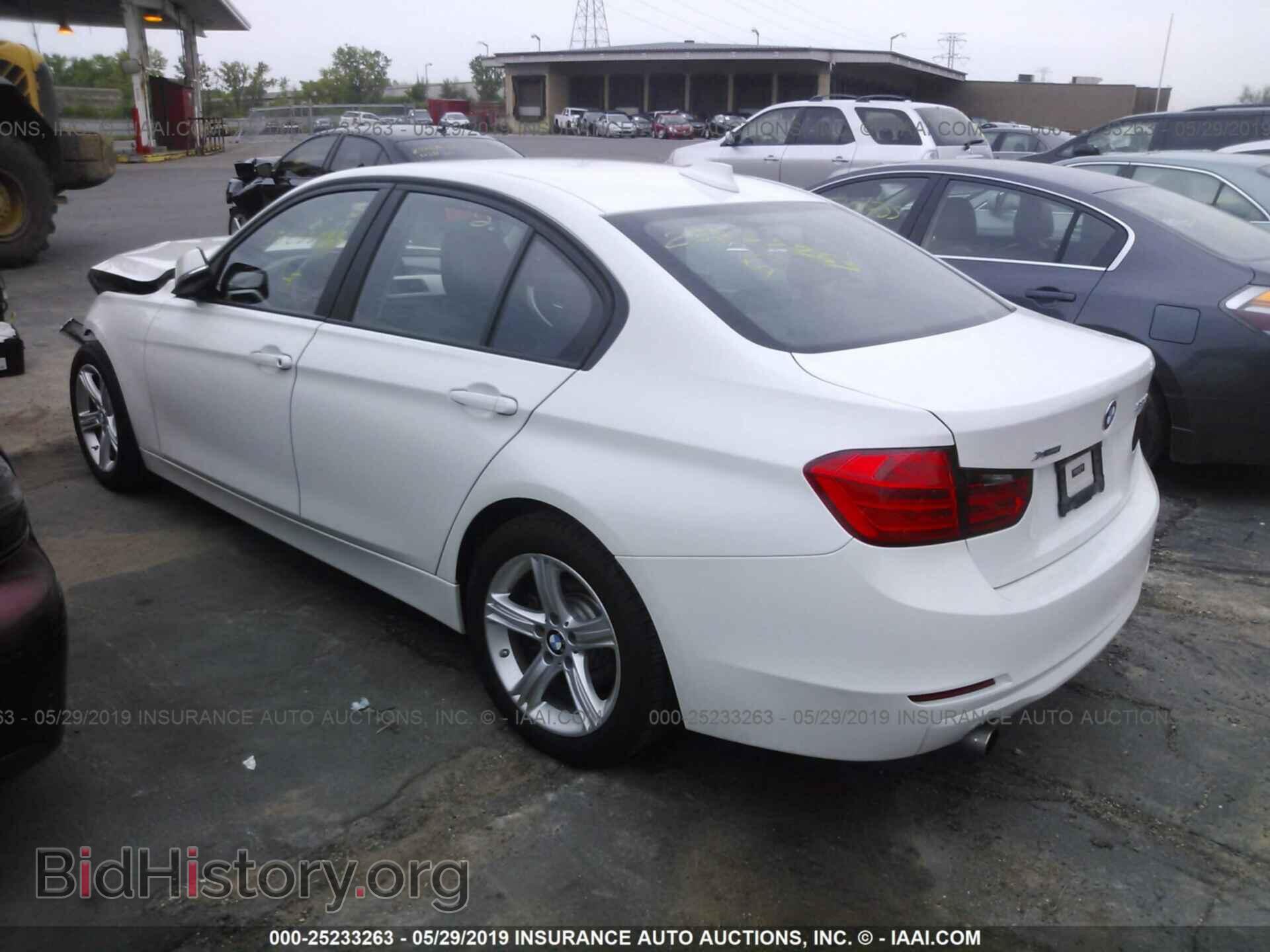 2015 BMW 320 - VIN: WBA3C3C56FP662921 - Photo 3