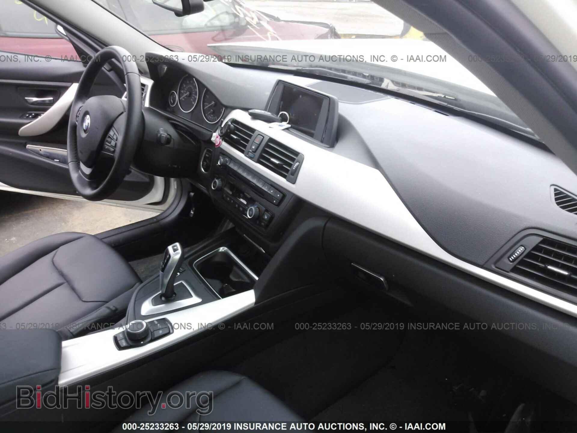 2015 BMW 320 - VIN: WBA3C3C56FP662921 - Photo 5