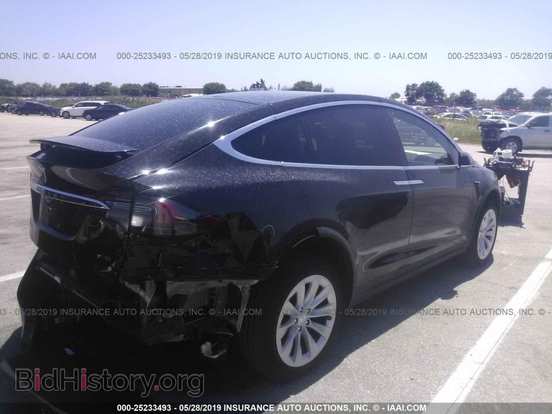 2017 TESLA MODEL X - VIN: 5YJXCBE2XHF049960 - Photo 4
