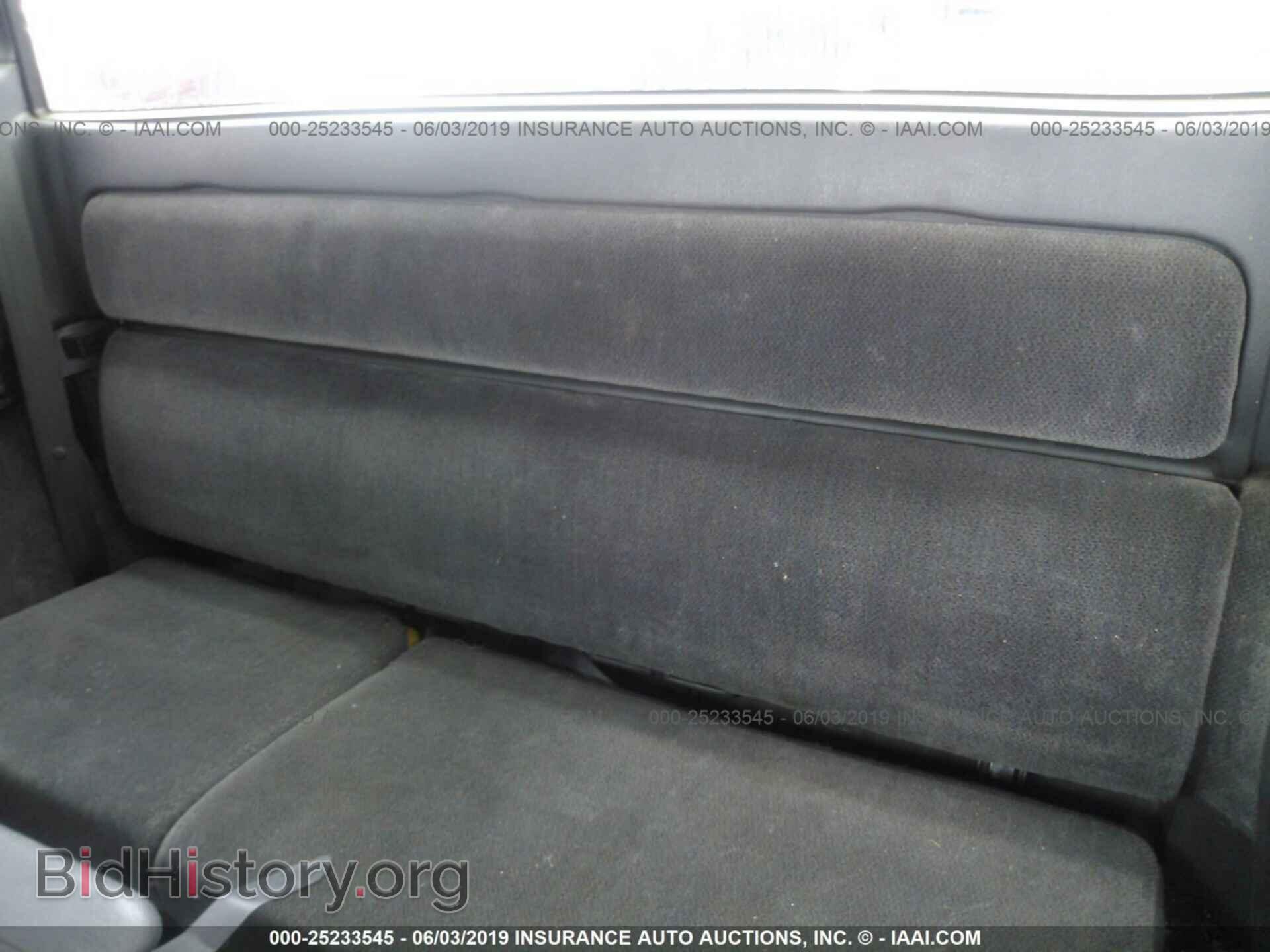 2000 DODGE DAKOTA - VIN: 1B7GL22X9YS751111 - Фото 8