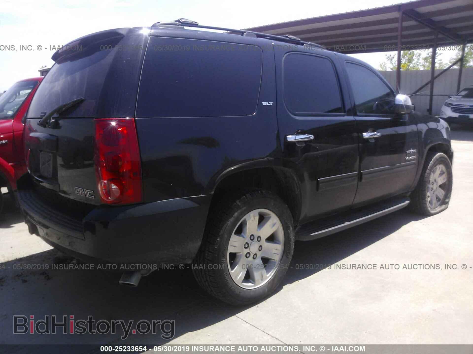 2011 GMC YUKON - VIN: 1GKS1CE03BR398615 - Фото 4