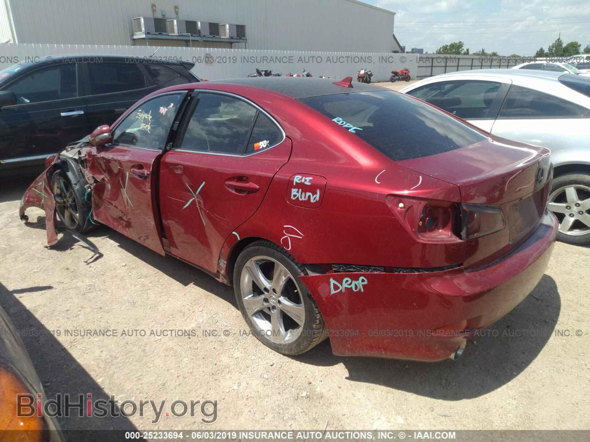 2011 LEXUS IS - VIN: JTHBF5C26B5136445 - Фото 3
