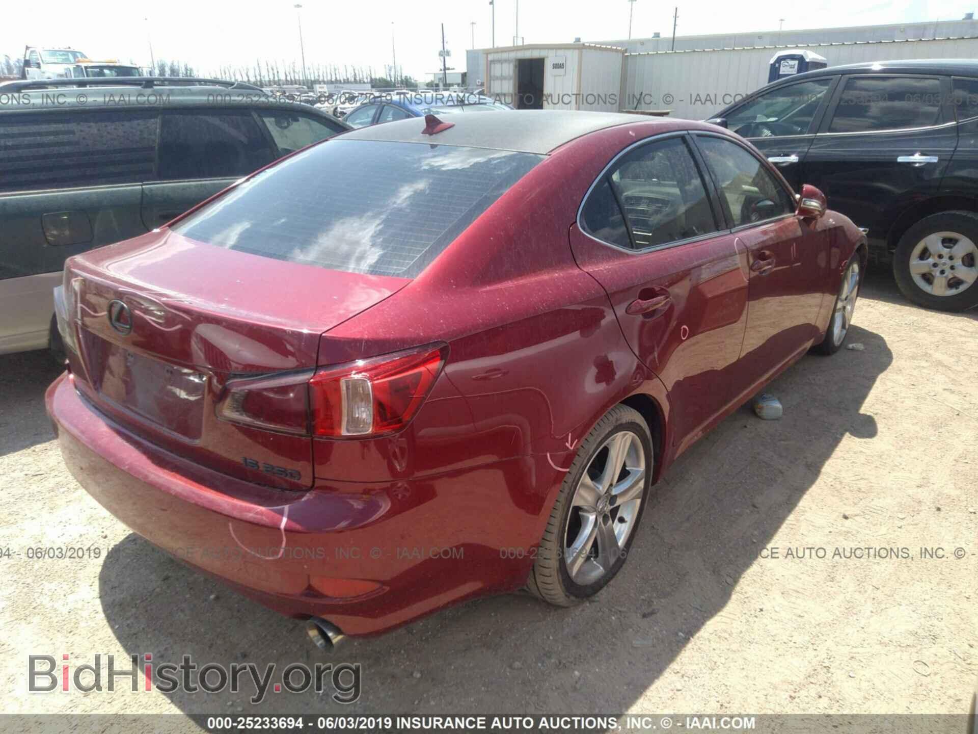 2011 LEXUS IS - VIN: JTHBF5C26B5136445 - Фото 4