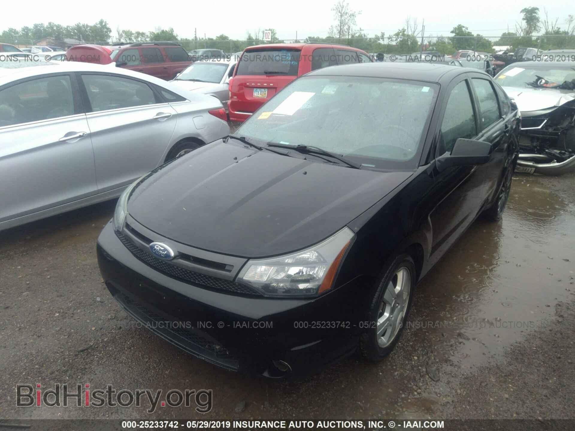 2011 FORD FOCUS - VIN: 1FAHP3GN4BW130841 - Фото 2