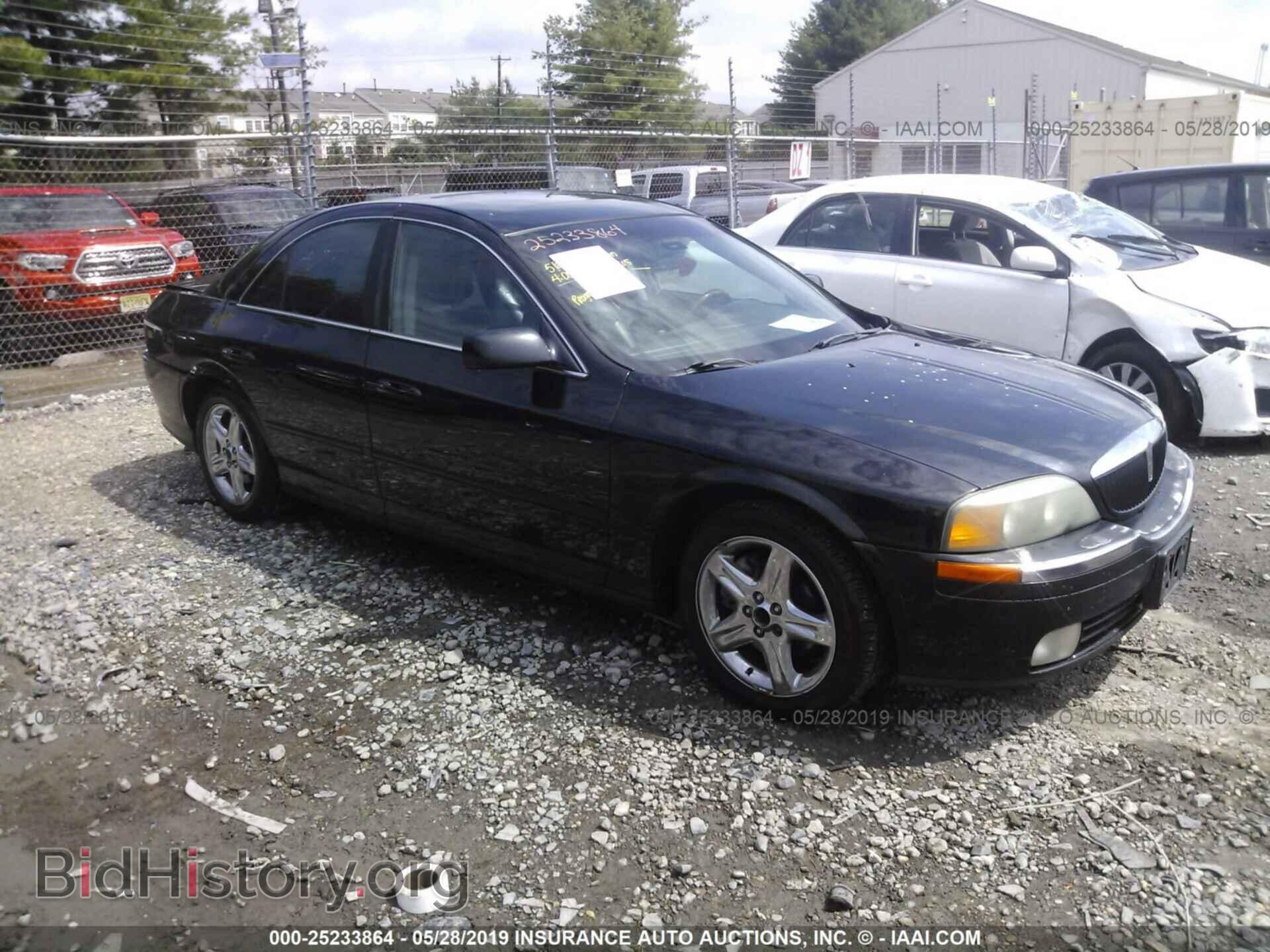 Фотография 1LNHM87A82Y710882 - LINCOLN LS 2002