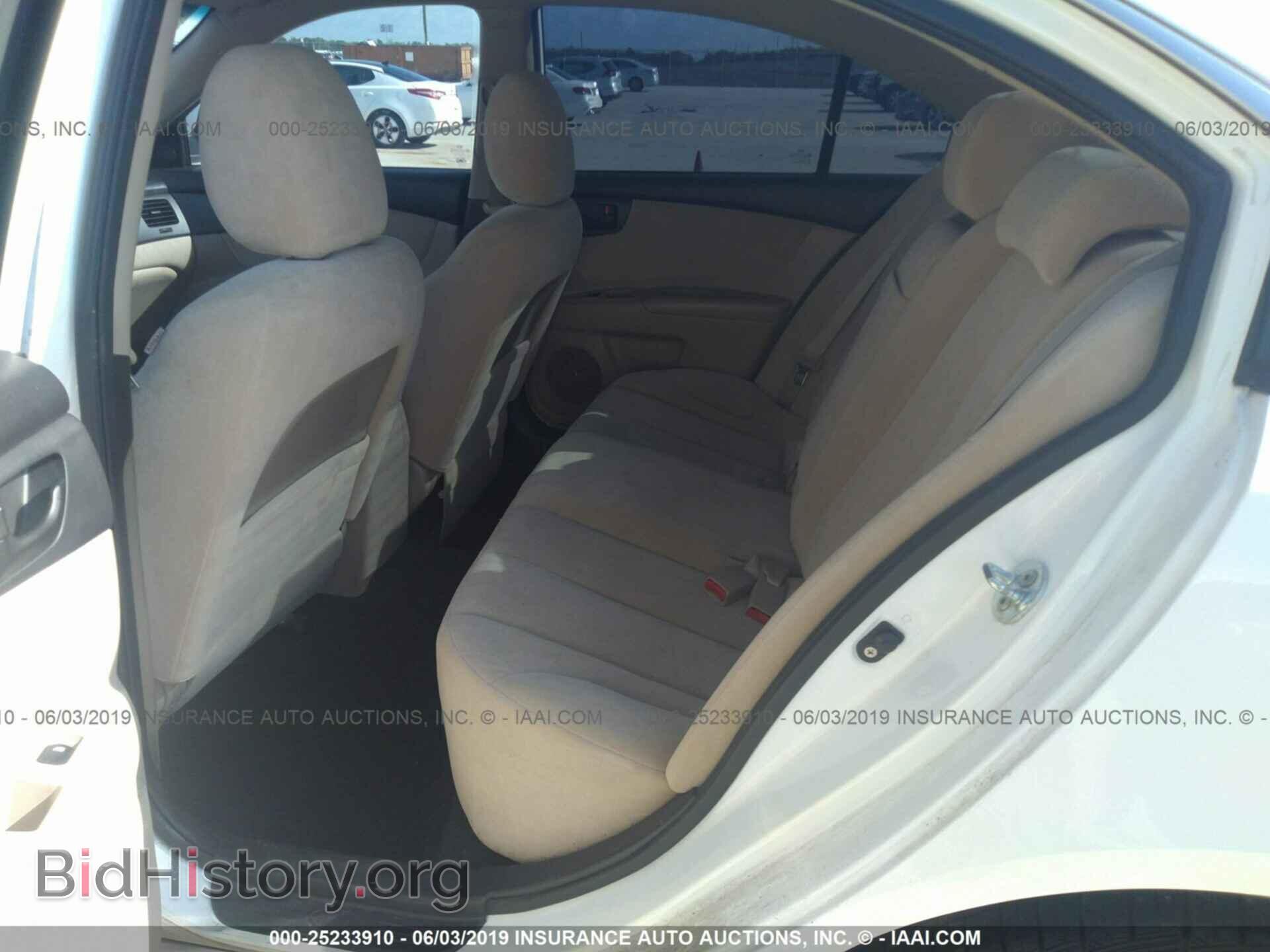 2010 KIA OPTIMA - VIN: KNAGG4A82A5375377 - Фото 8