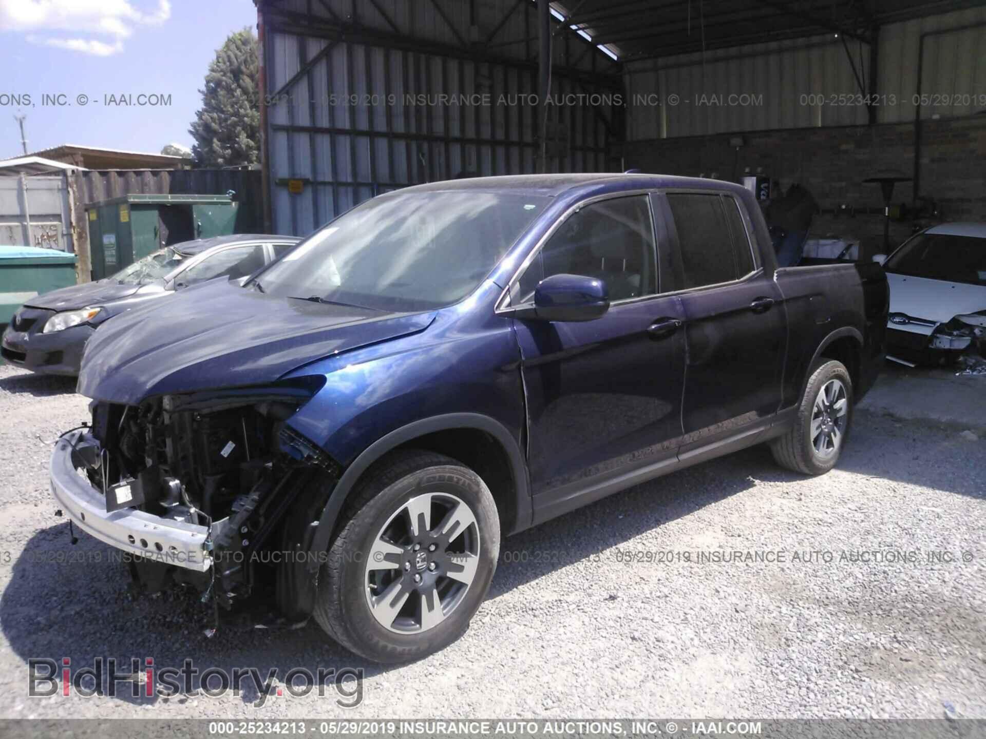 2017 HONDA RIDGELINE - VIN: 5FPYK3F65HB033803 - Фото 2