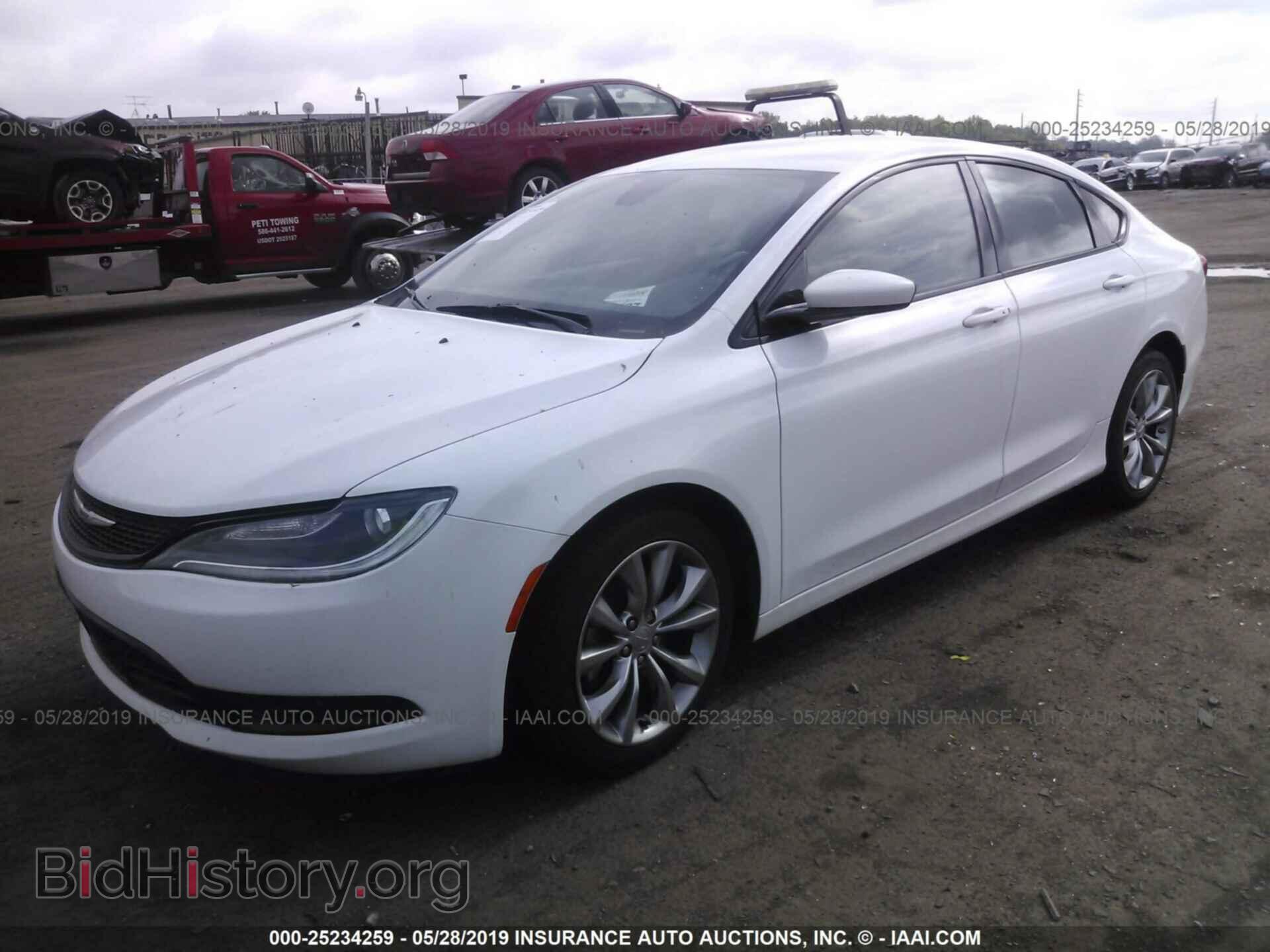 2016 CHRYSLER 200 - VIN: 1C3CCCBB8GN150024 - Photo 2