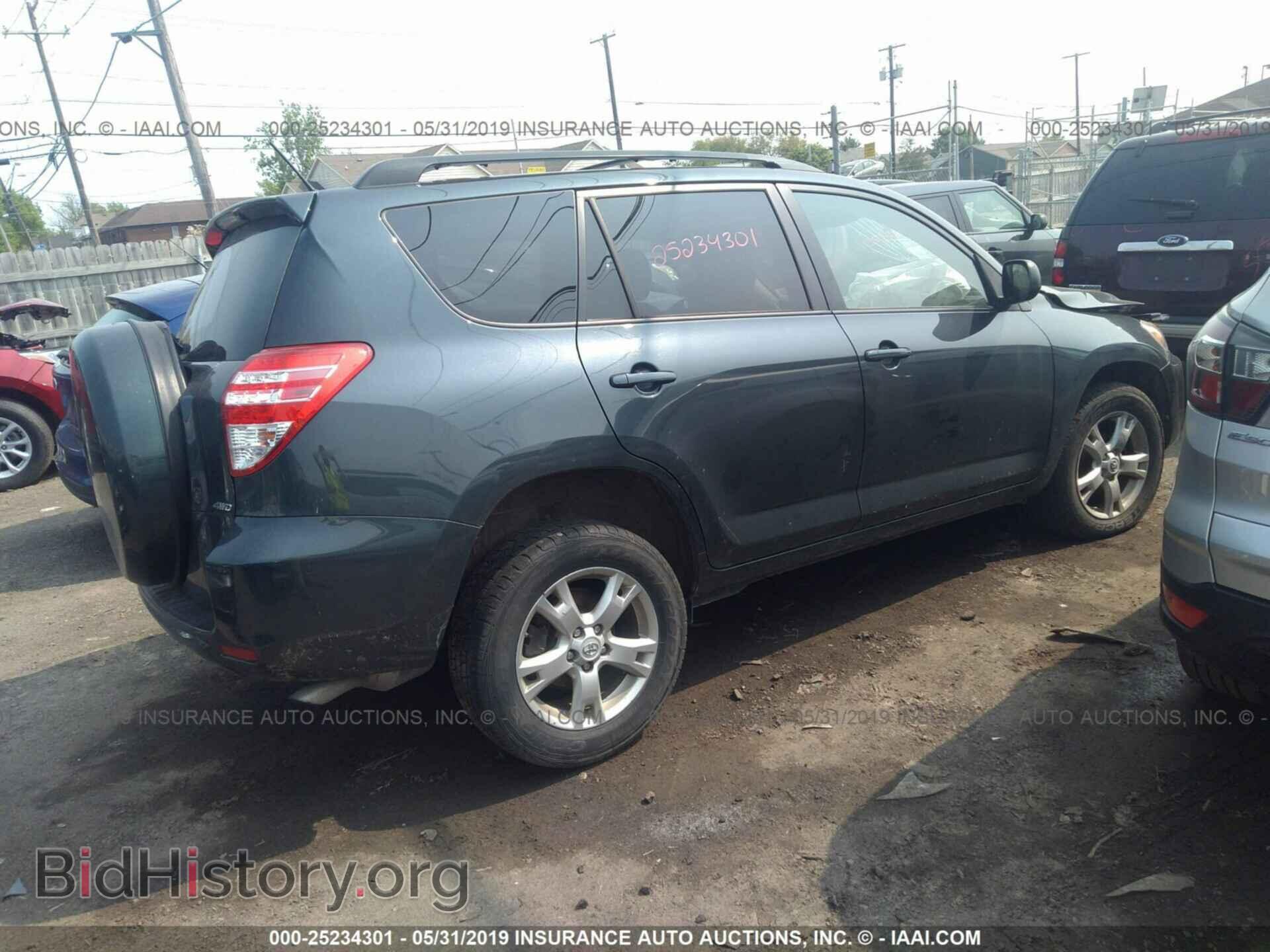 2011 TOYOTA RAV4 - VIN: 2T3BF4DV2BW099360 - Фото 4