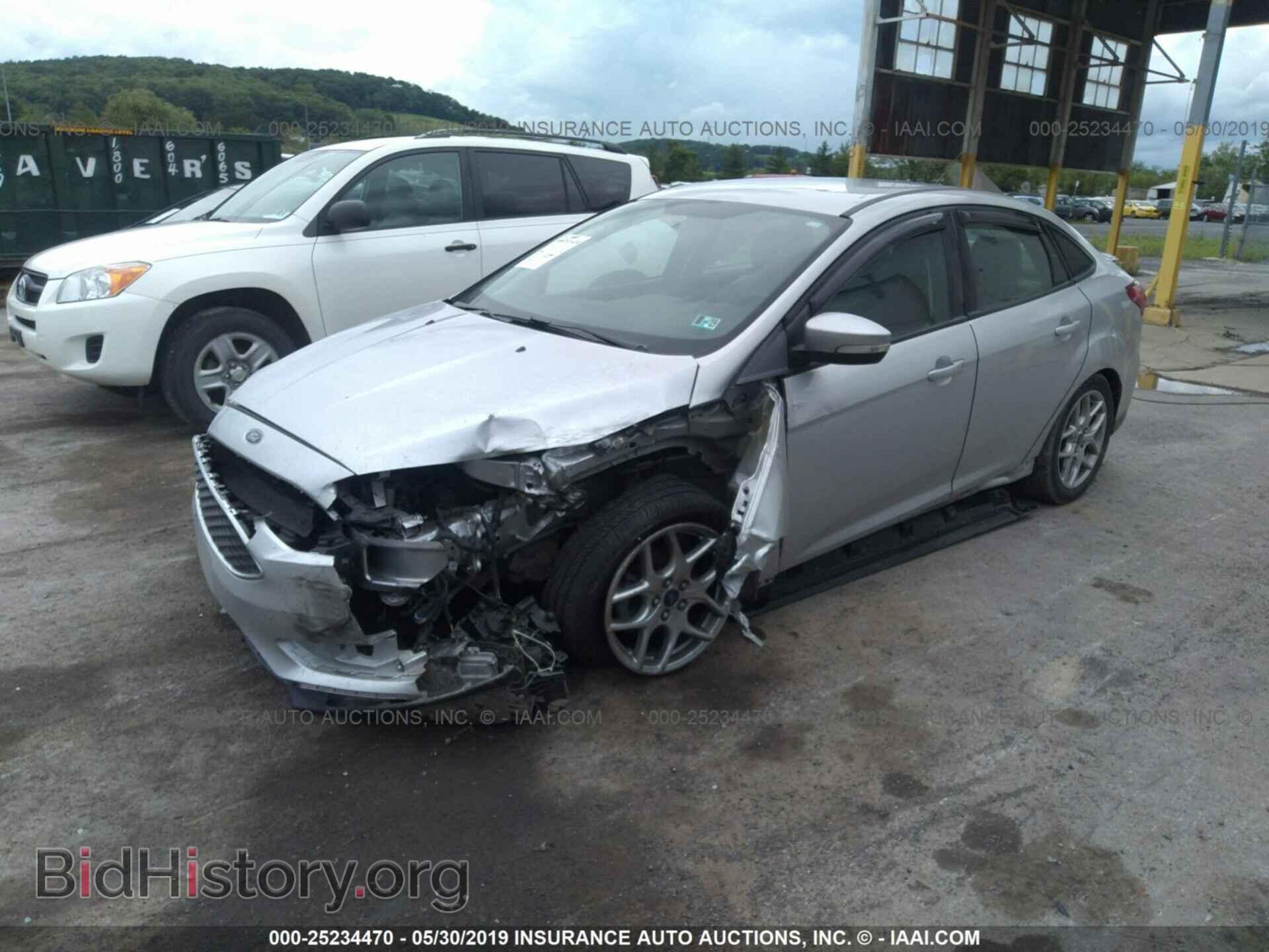 2015 FORD FOCUS - VIN: 1FADP3F25FL217810 - Photo 2