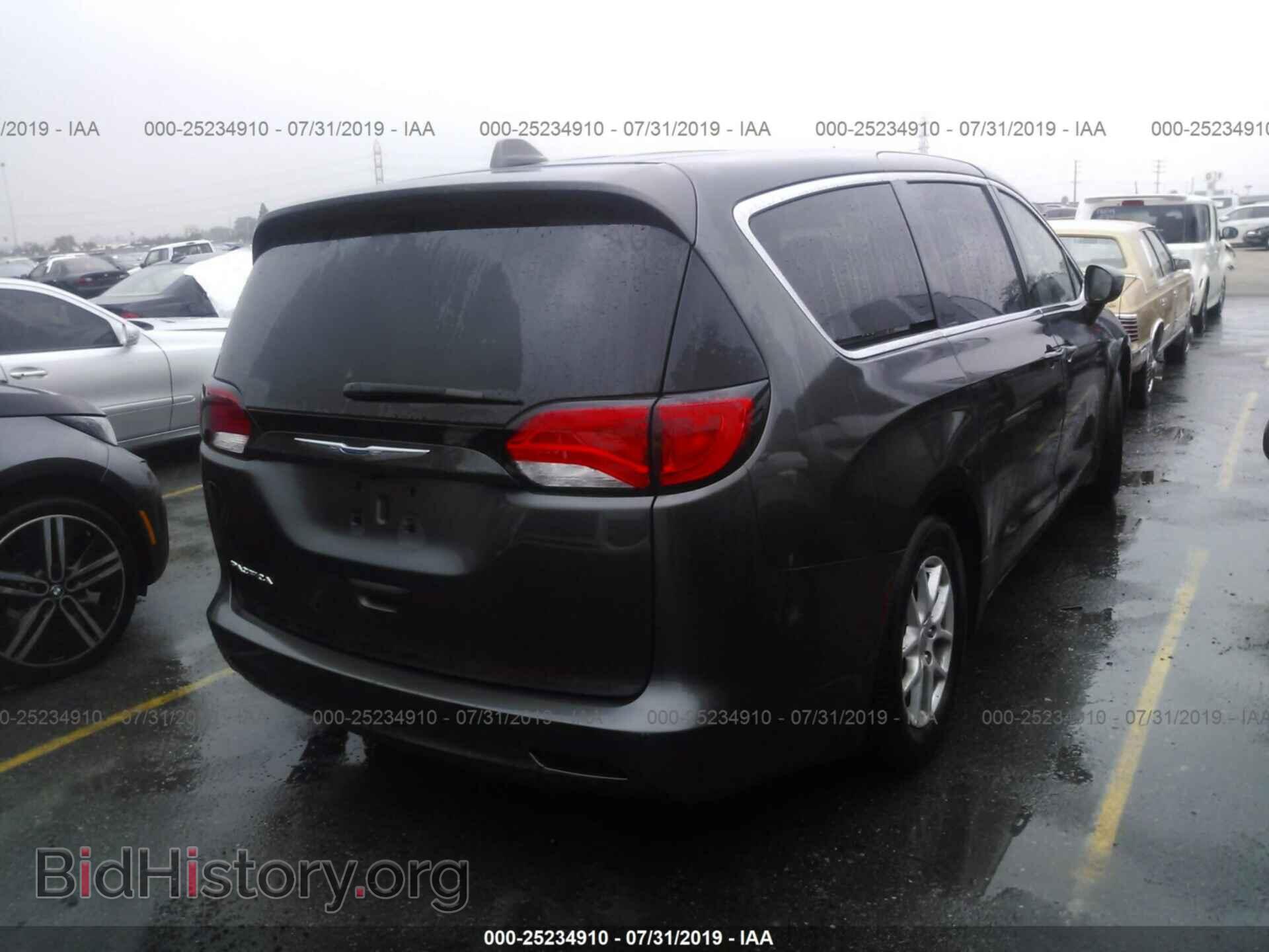 2017 CHRYSLER PACIFICA - VIN: 2C4RC1CG8HR840431 - Фото 4