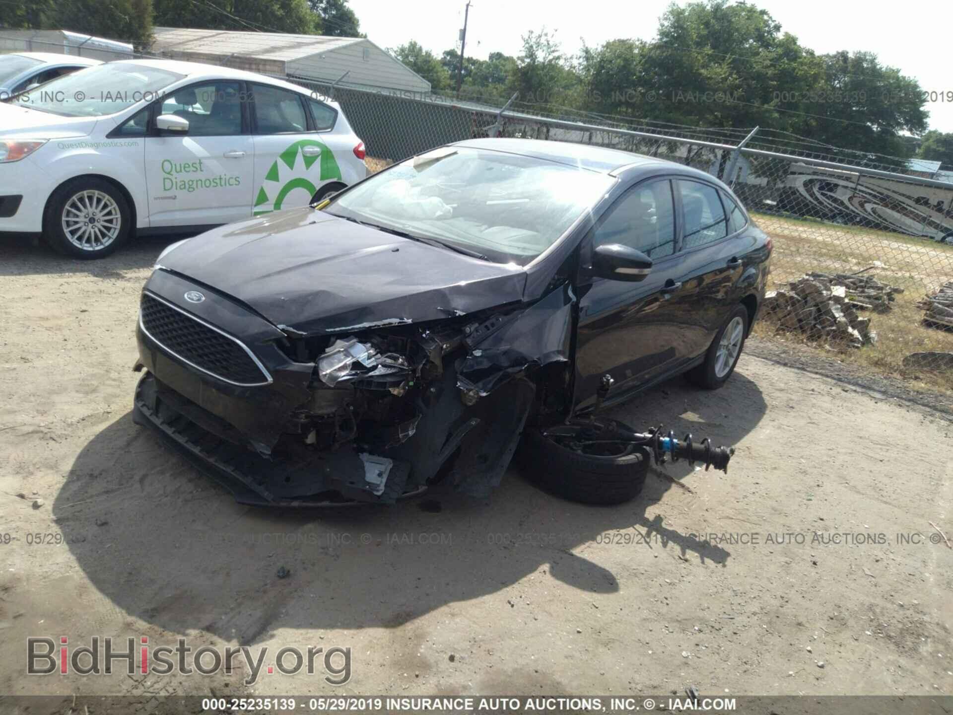 2017 FORD FOCUS - VIN: 1FADP3F23HL235290 - Фото 2