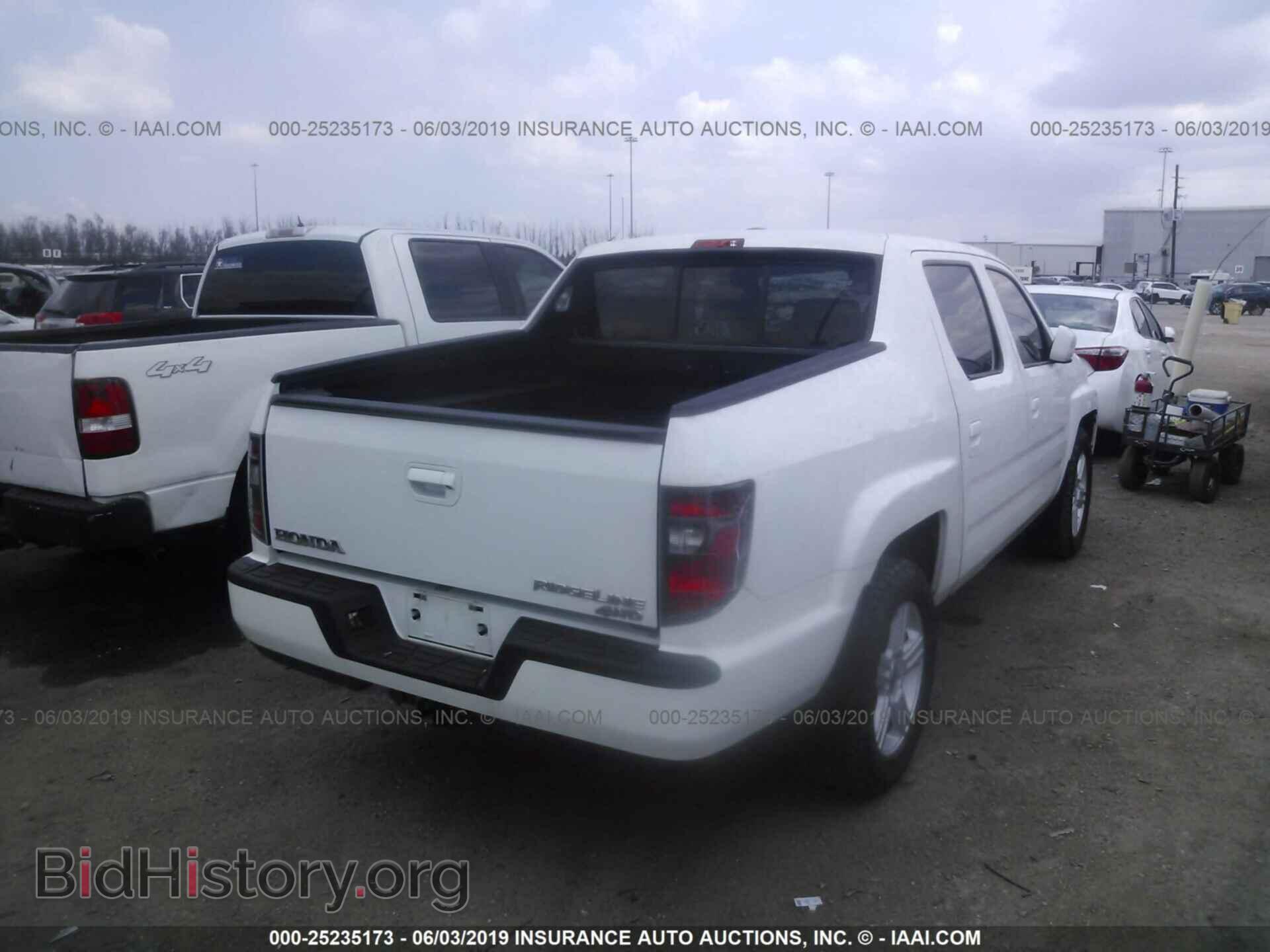 2013 HONDA RIDGELINE - VIN: 5FPYK1F54DB001057 - Фото 4