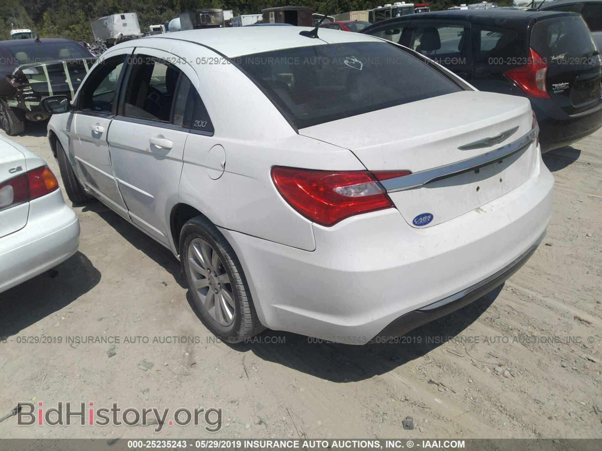 2013 CHRYSLER 200 - VIN: 1C3CCBBB0DN721821 - Photo 3