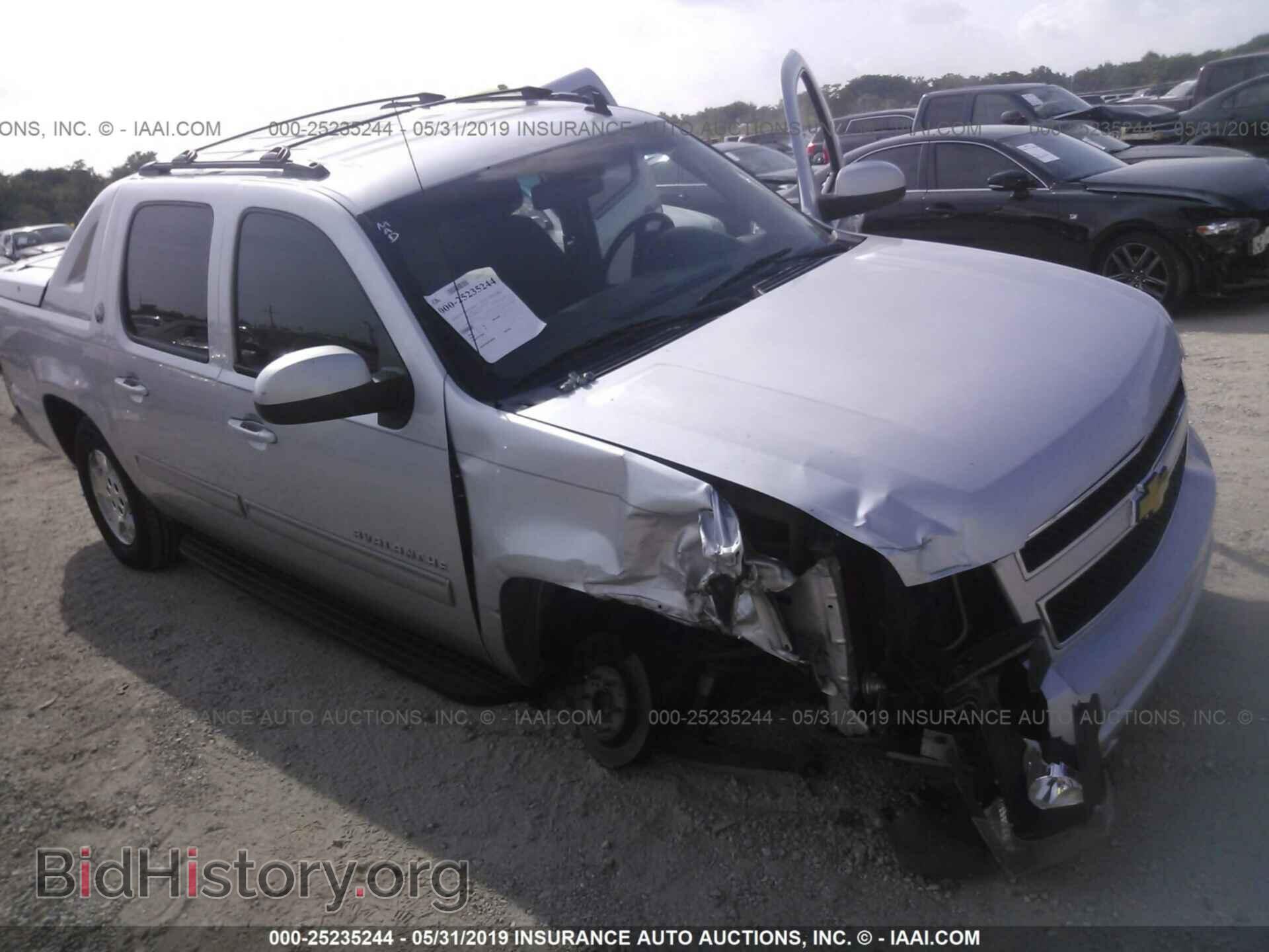 Photo 3GNMCEE08DG134732 - CHEVROLET AVALANCHE 2013