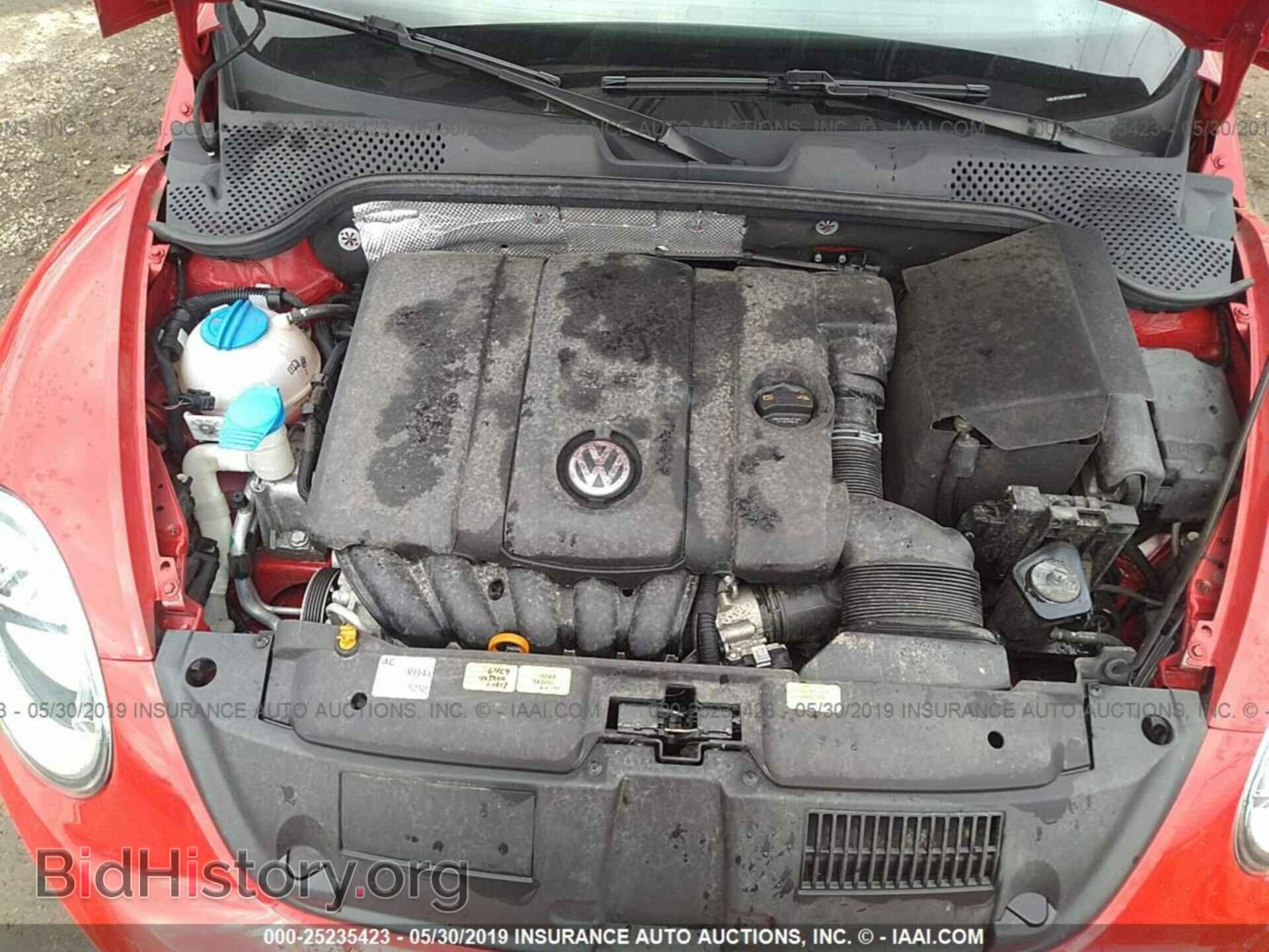 2012 VOLKSWAGEN BEETLE - VIN: 3VWJP7AT5CM604014 - Фото 10