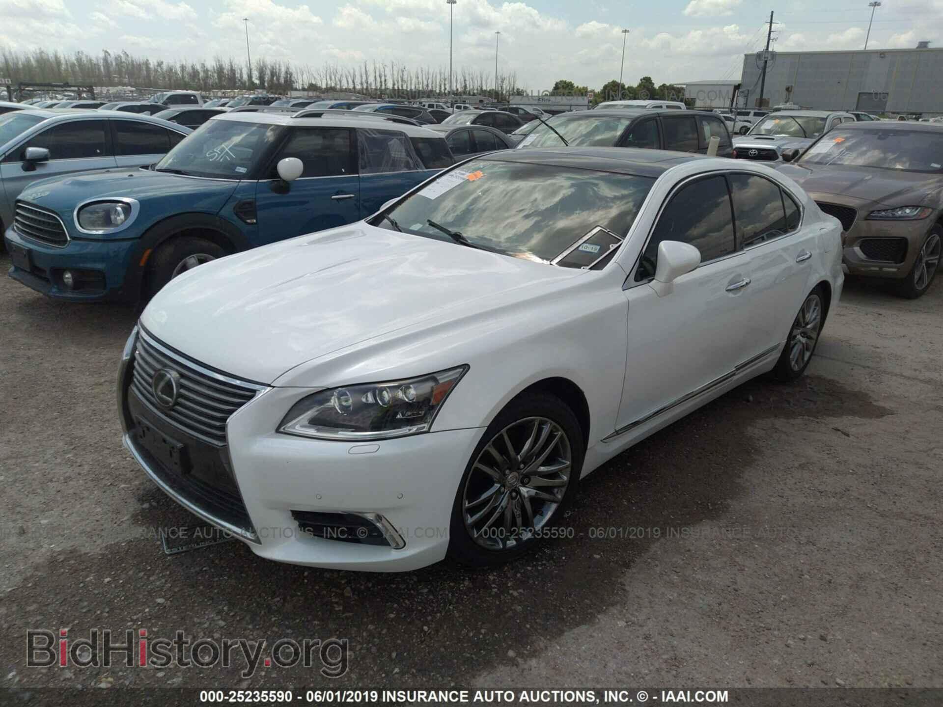 2014 LEXUS LS - VIN: JTHBL1EF0E5126810 - Photo 2