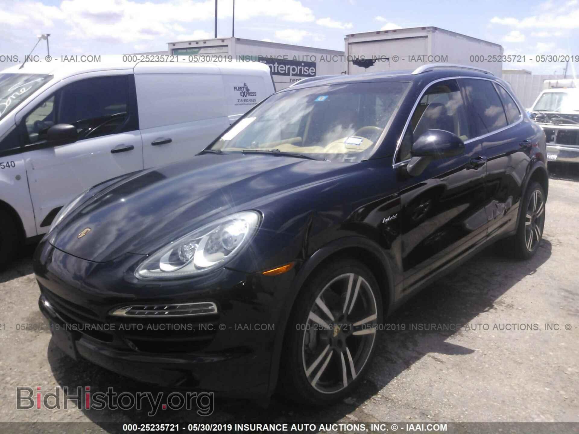 2012 PORSCHE CAYENNE - VIN: WP1AE2A29CLA92051 - Фото 2
